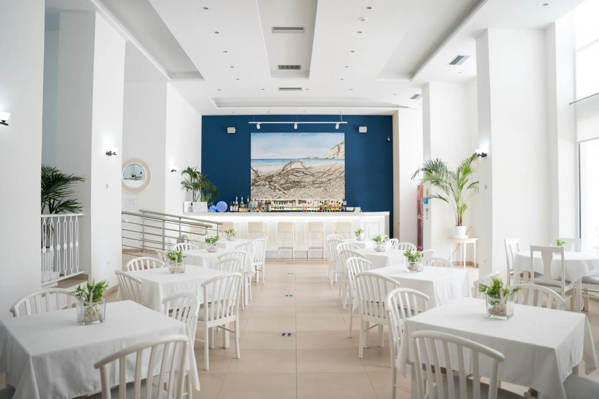 Breakfast in Hotel Summery