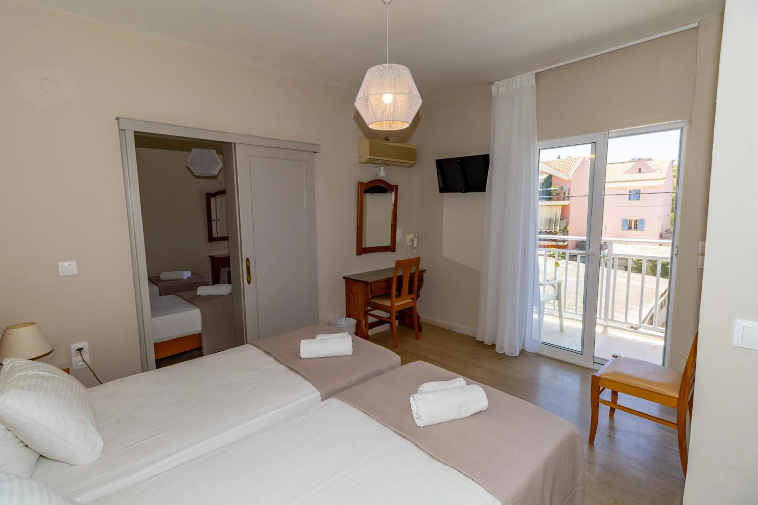 Bed in Hotel Summery