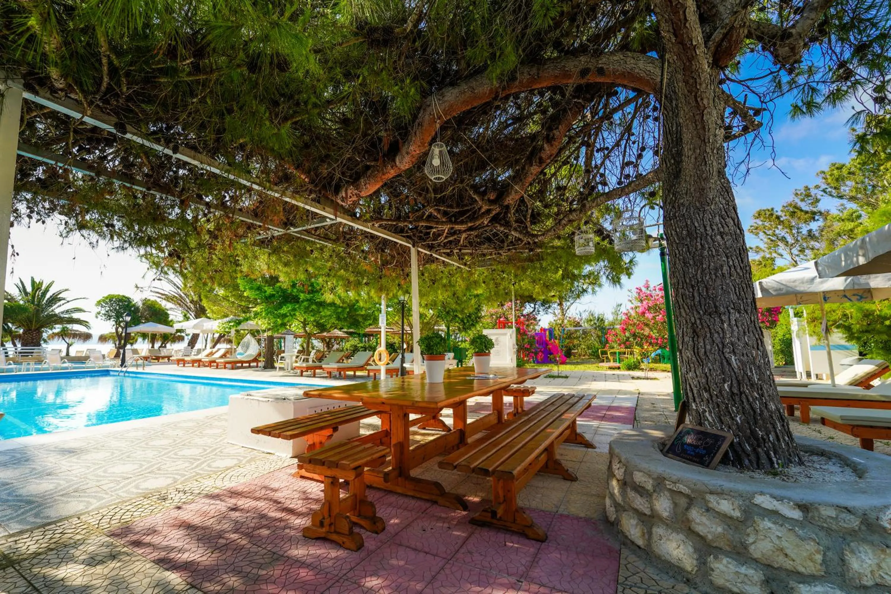 Patio in Hotel Summery