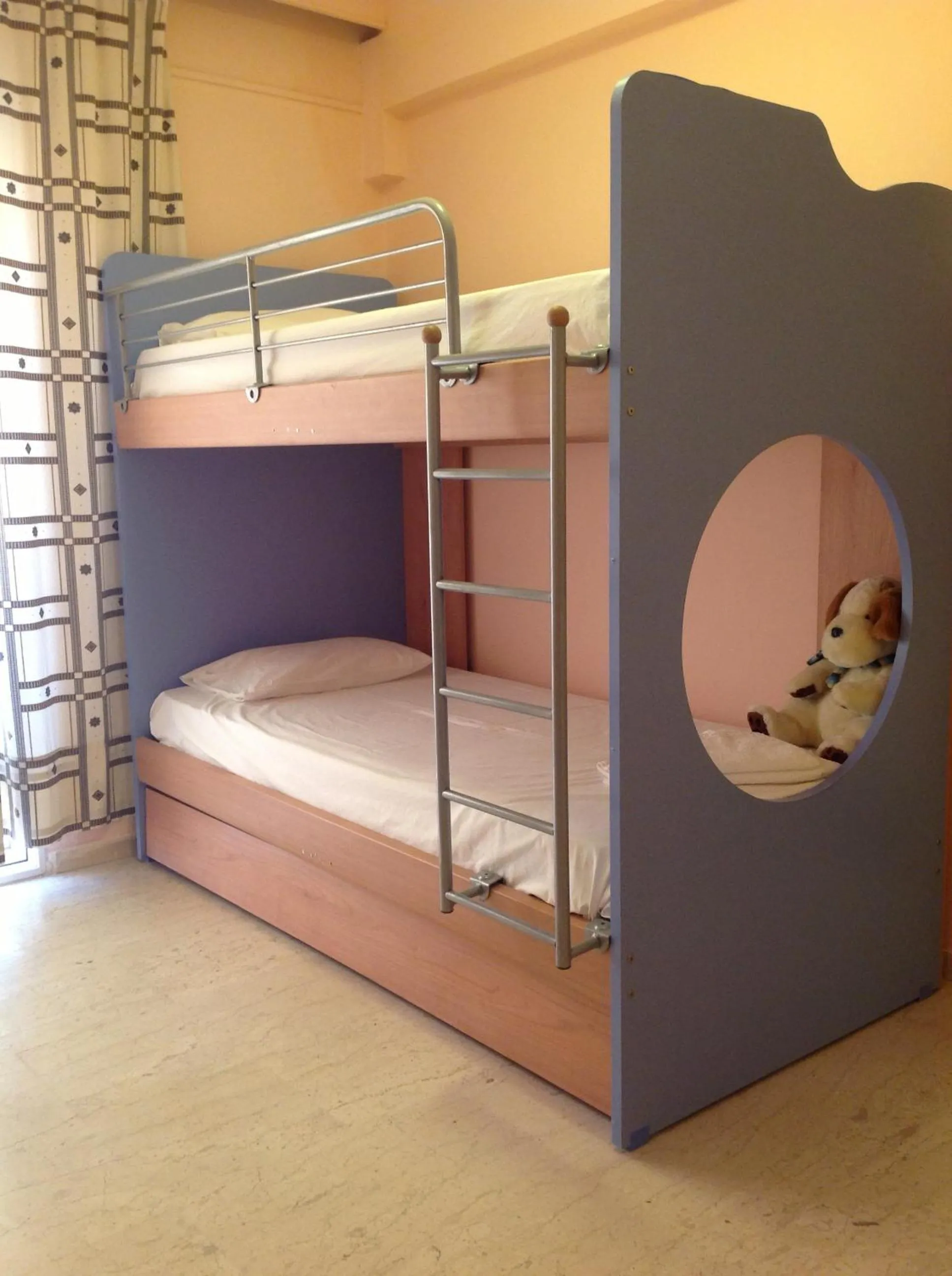 bunk bed in Hotel Summery