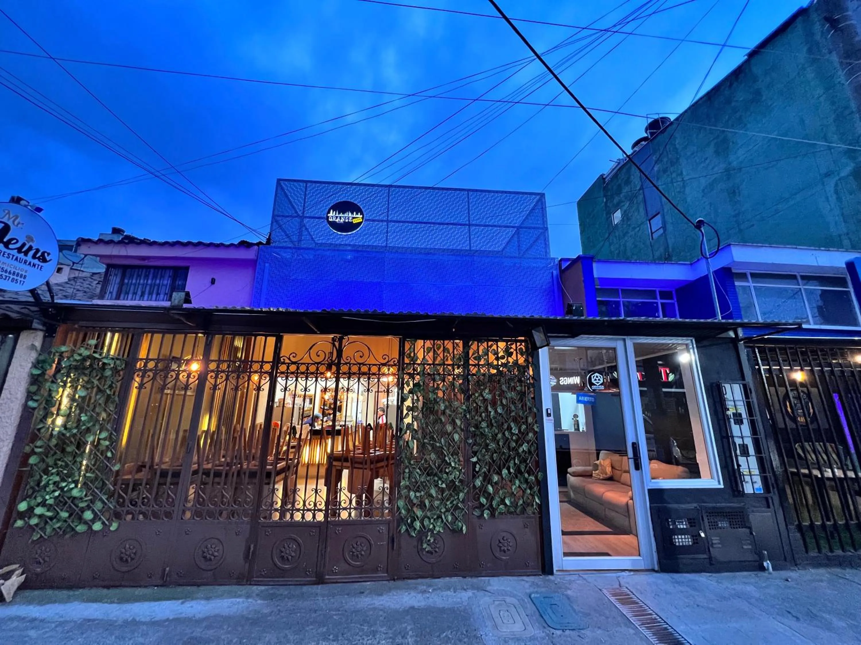 Property building in AW Hotel Ariston Airport