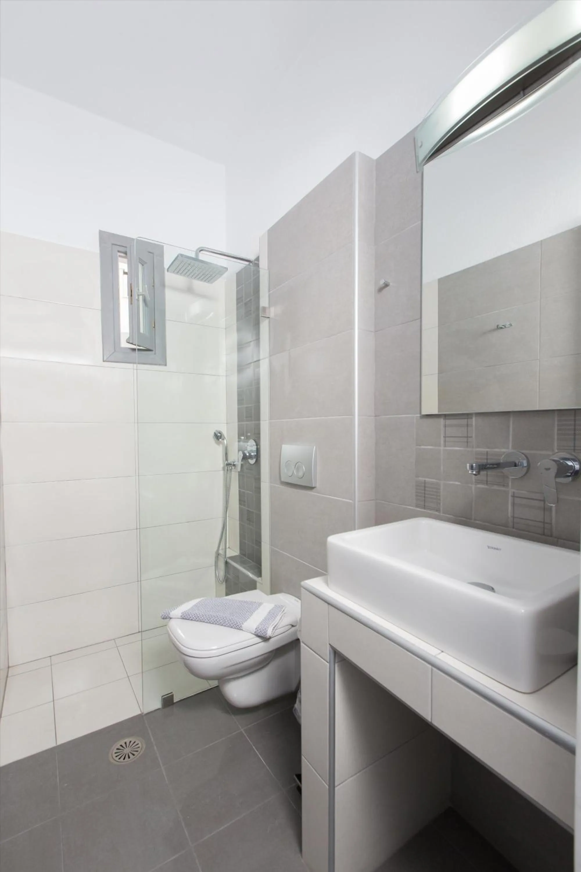 Bathroom in Korali Palace