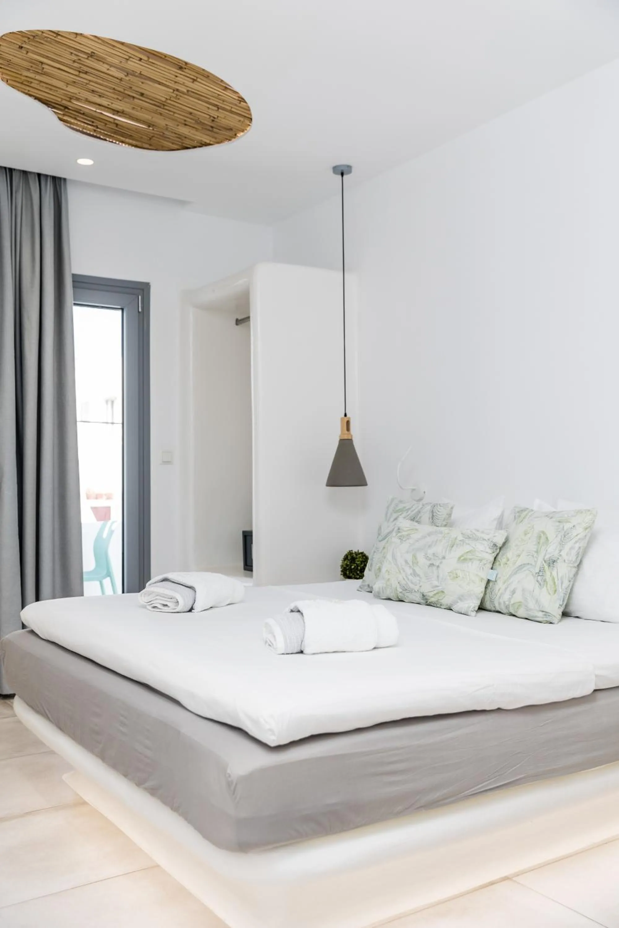 Bed in Korali Palace