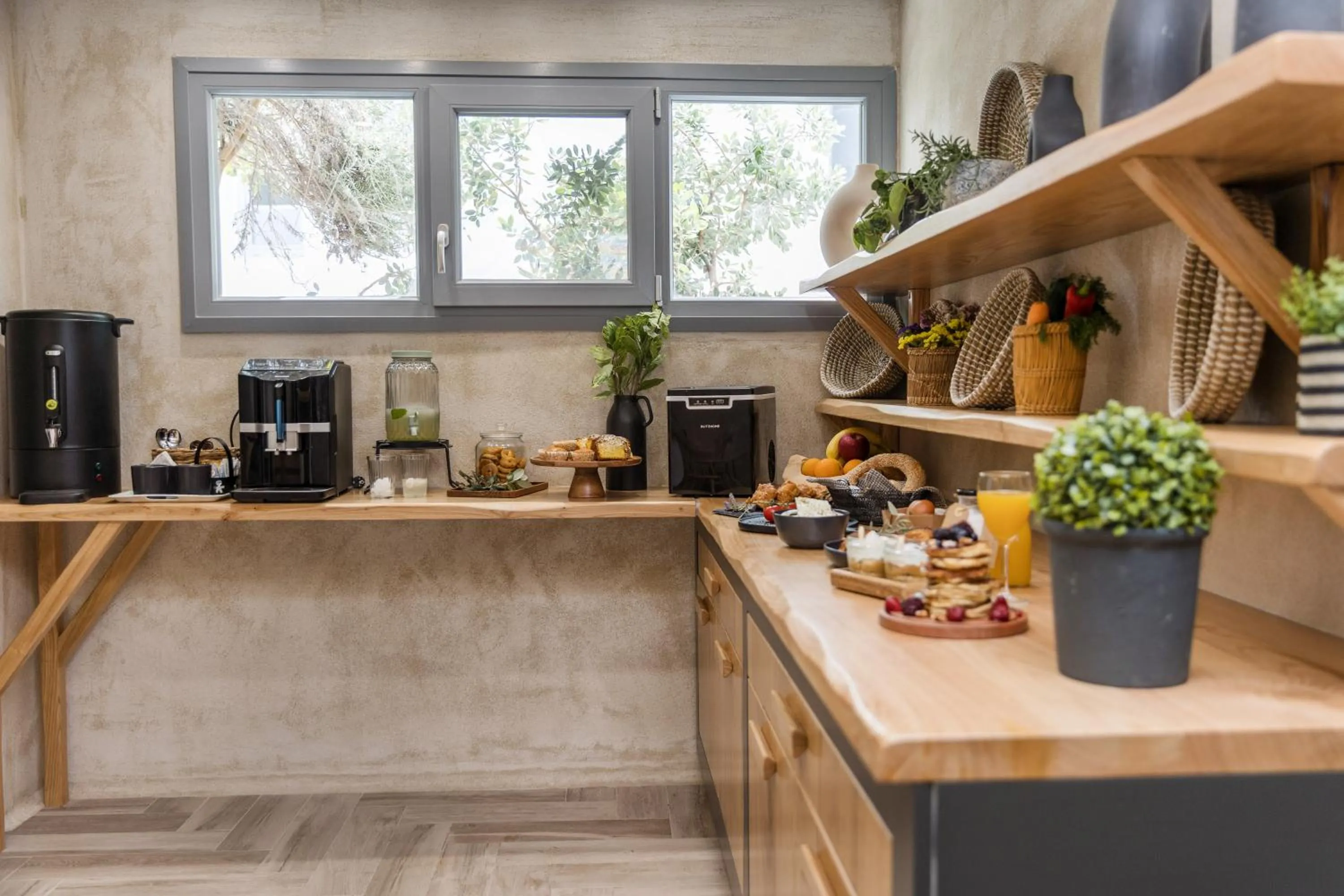 Breakfast in Korali Palace