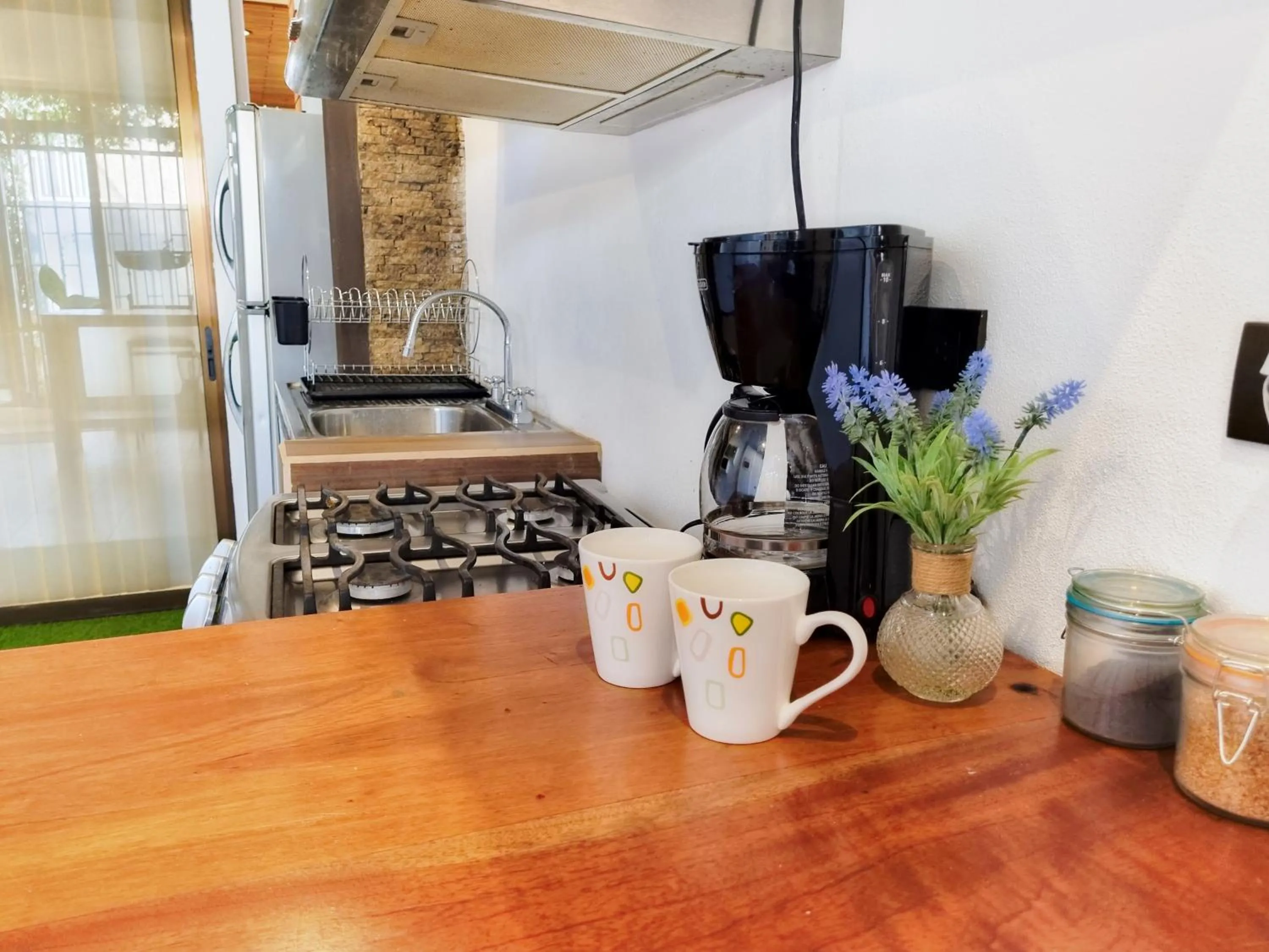 Coffee/tea facilities in 714 Studios