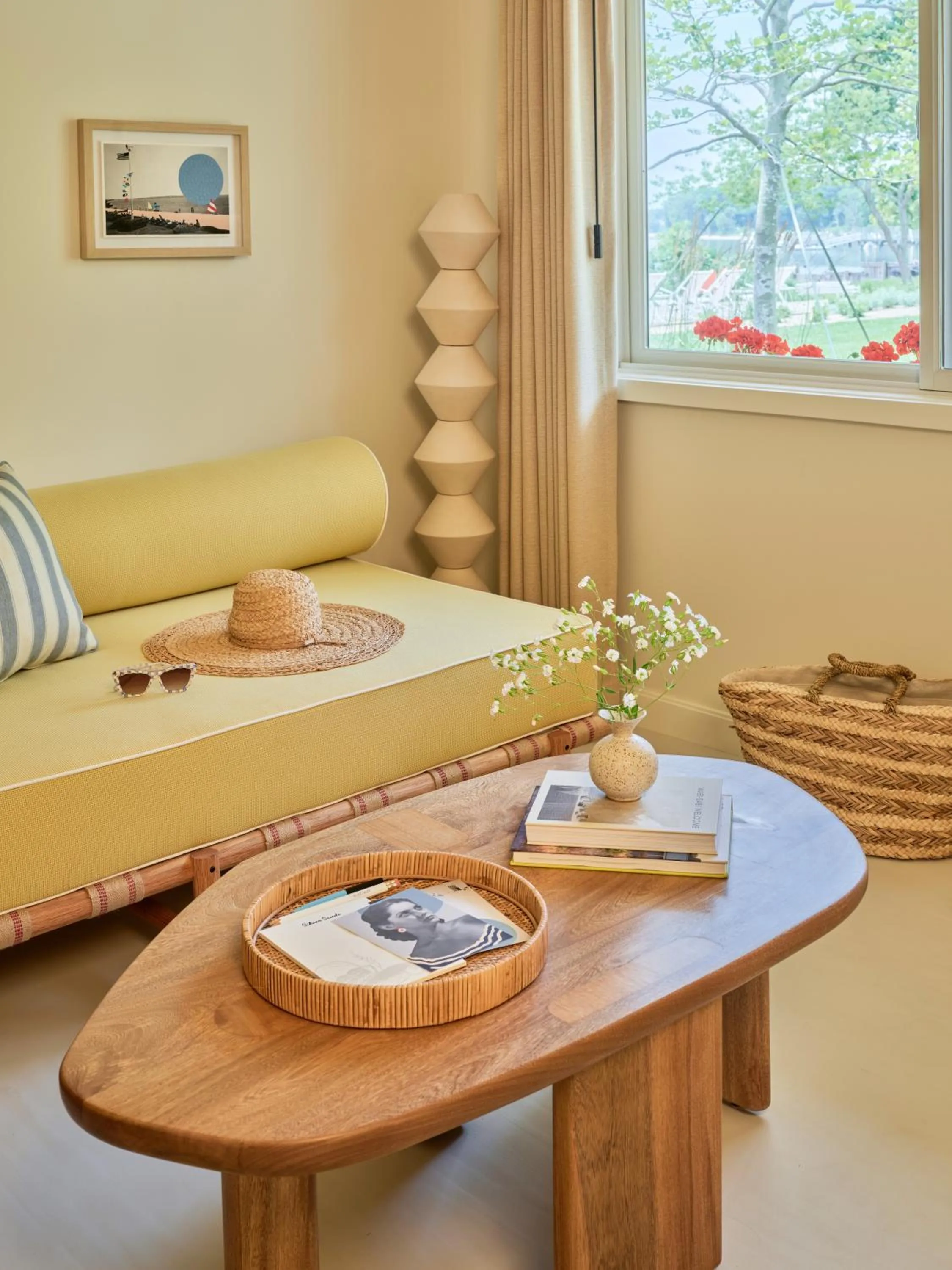 Silver Sands Motel & Beach Bungalows