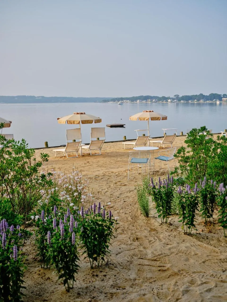 Day in Silver Sands Motel & Beach Bungalows