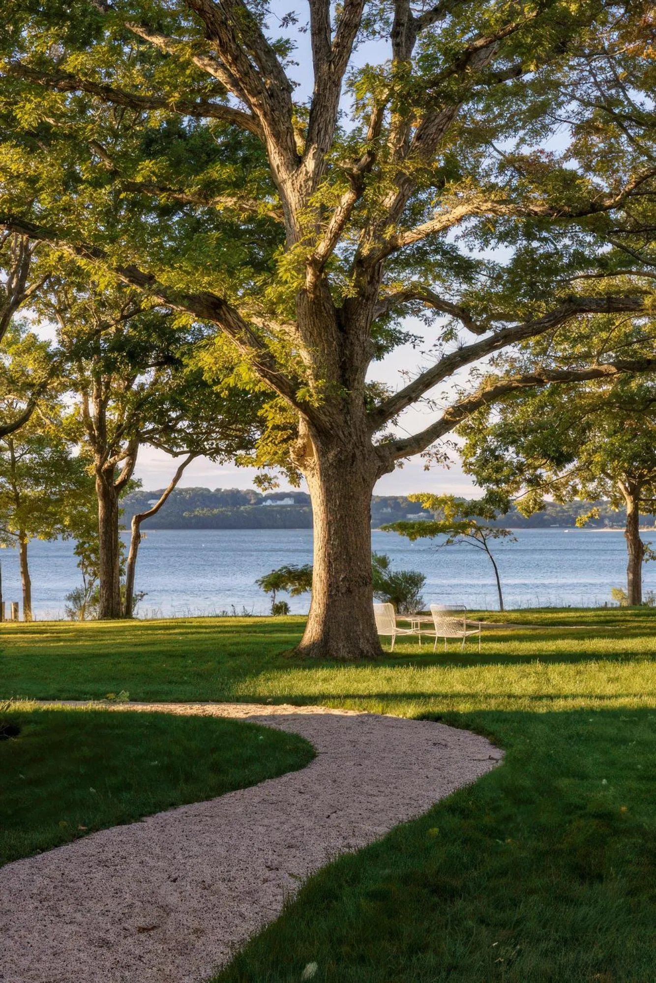 Day in Silver Sands Motel & Beach Bungalows
