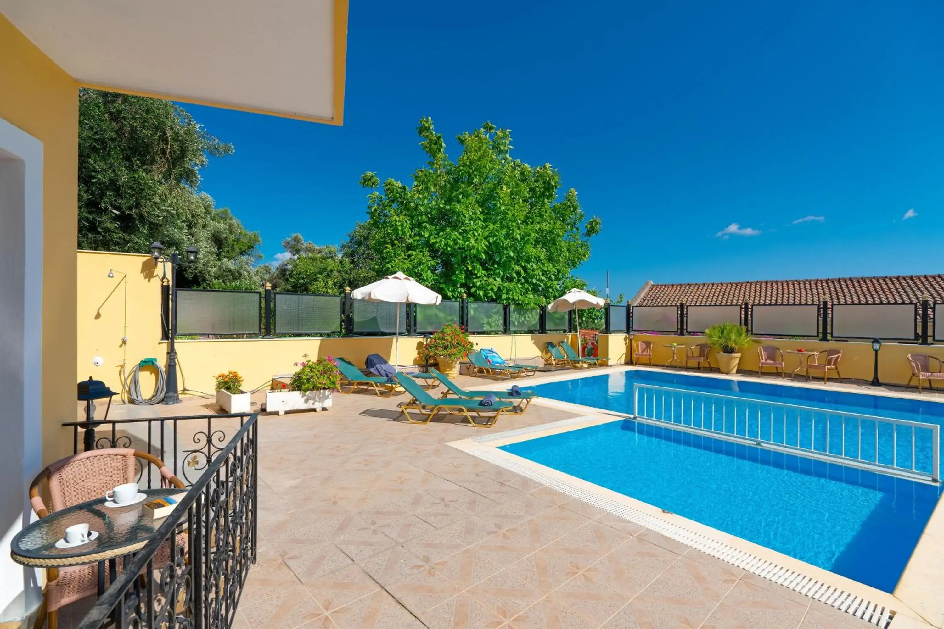 Family Room (2 Adults + 2 Children) in Corfu Secret Family Room (2 Adults + 2 Children) in Corfu Secret