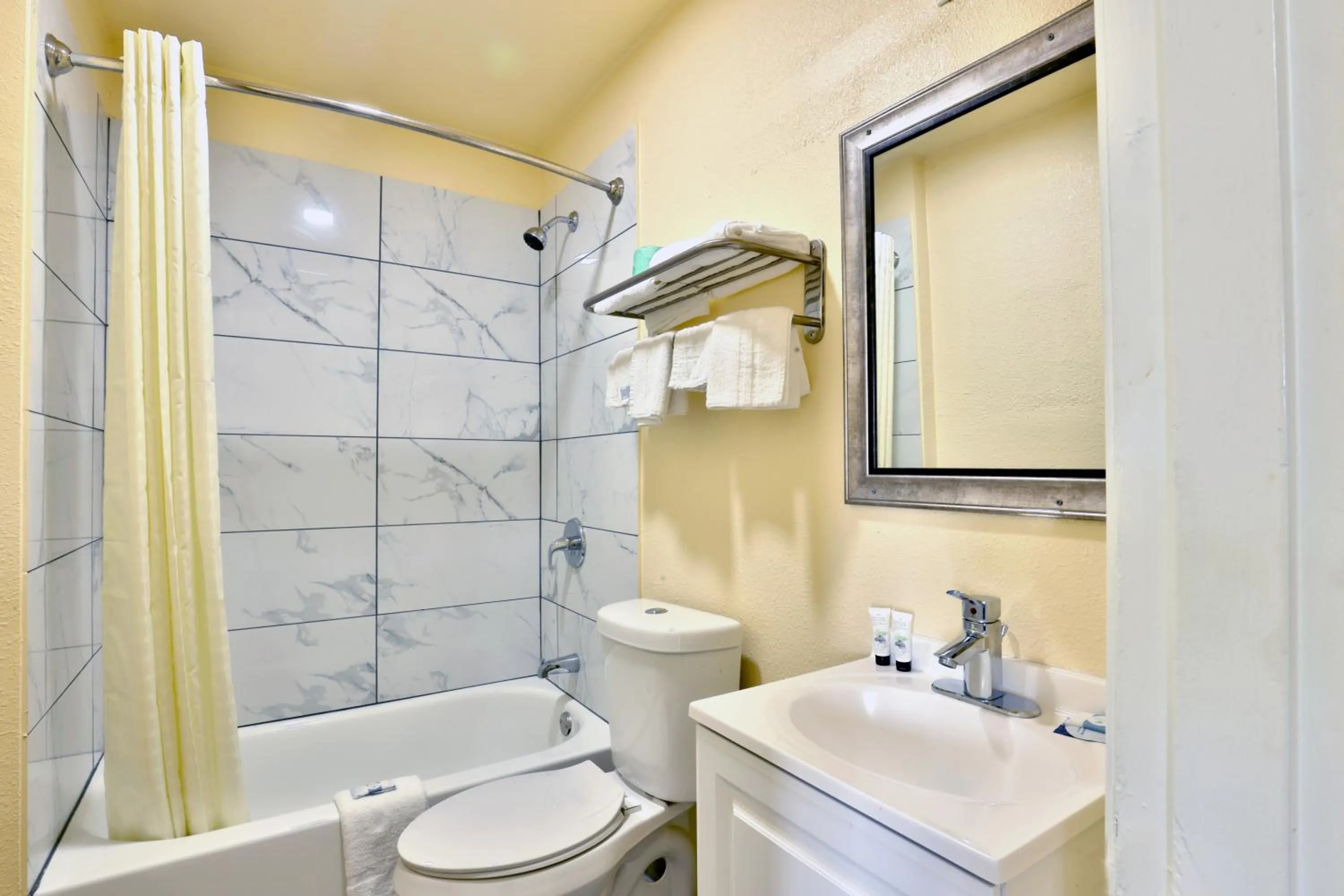 Americas Best Value Inn San Antonio Airport South