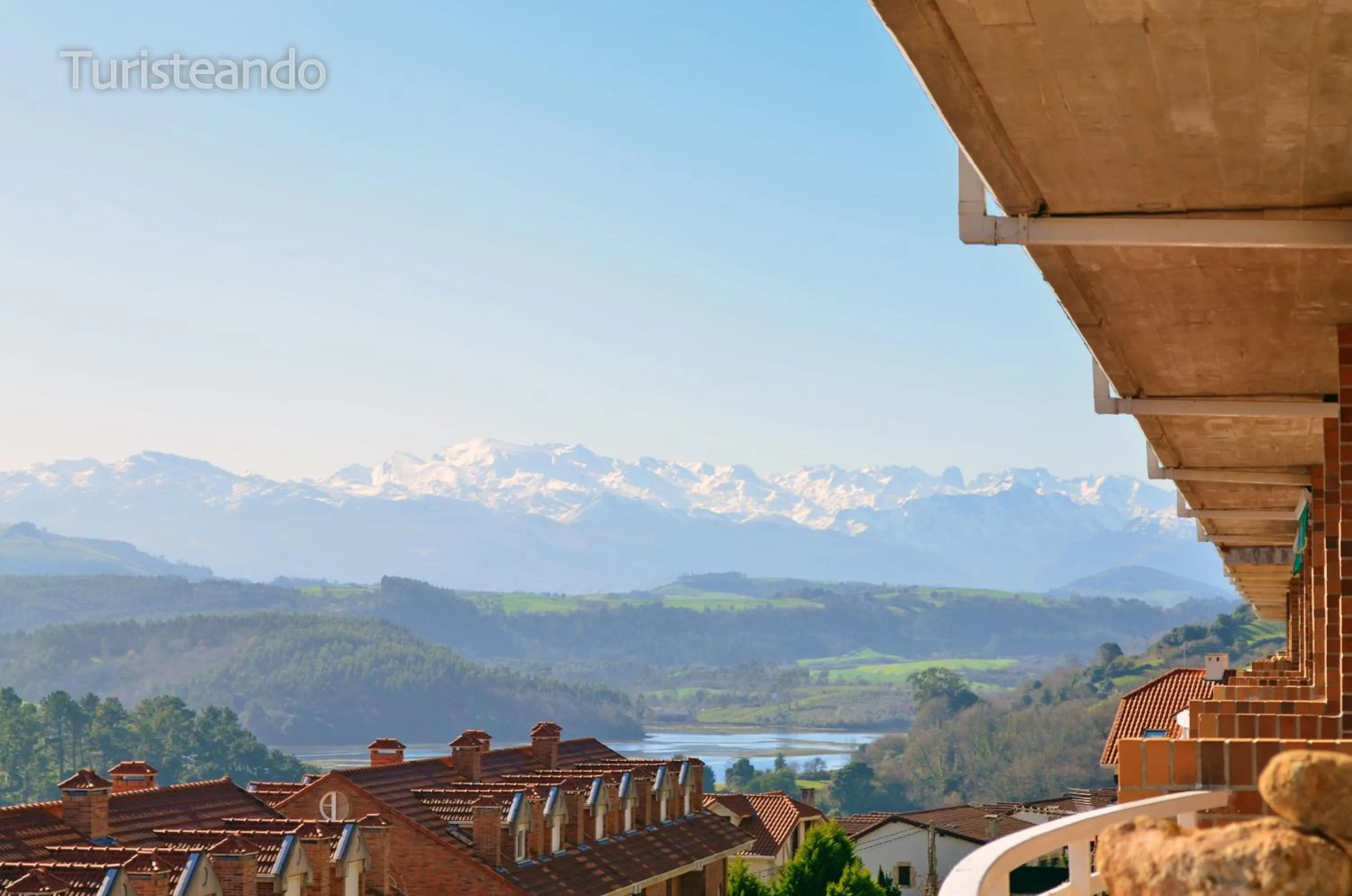 Nearby landmark in Dúplex ANANDA, vistas impresionantes con parking y piscina comunitaria