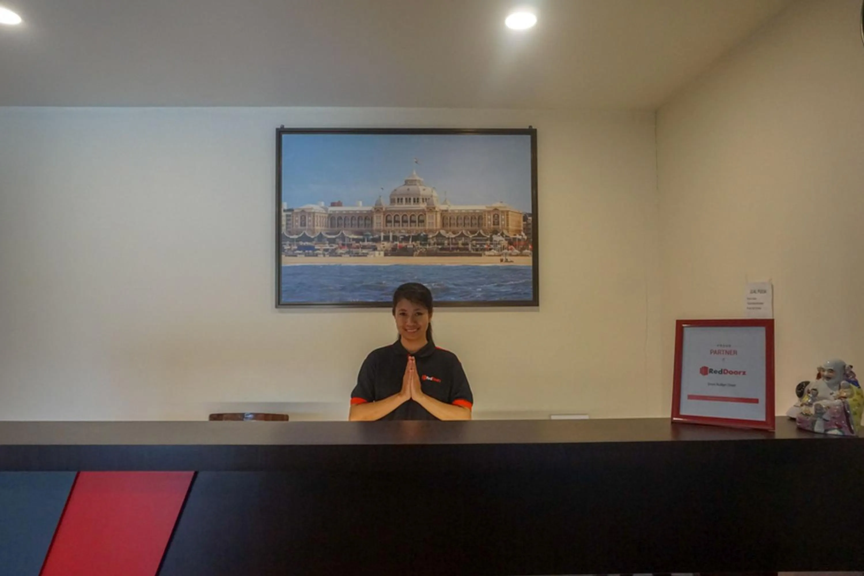 Lobby or reception in RedDoorz near Londa Toraja