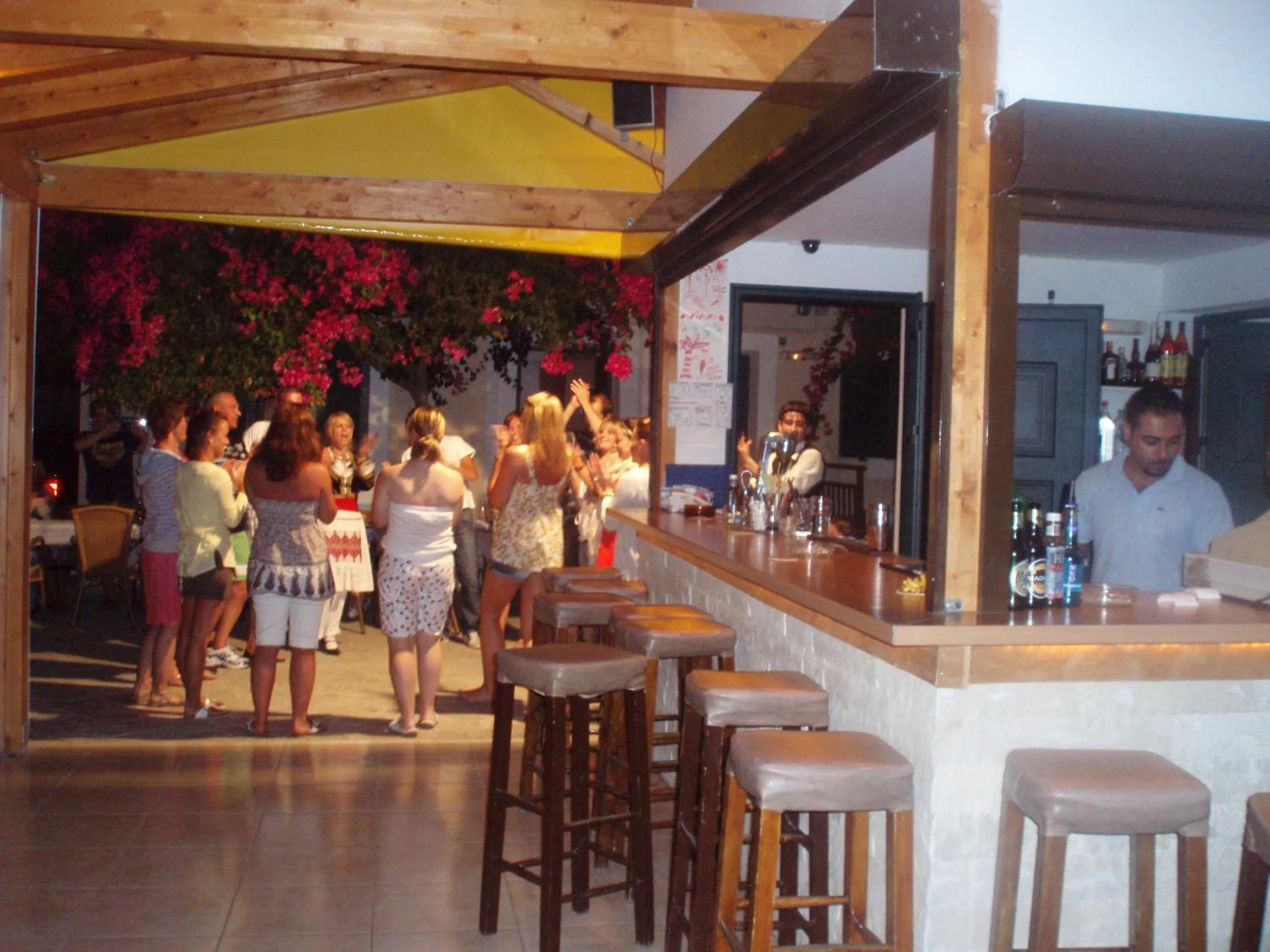 Lounge or bar in Mariamare apts