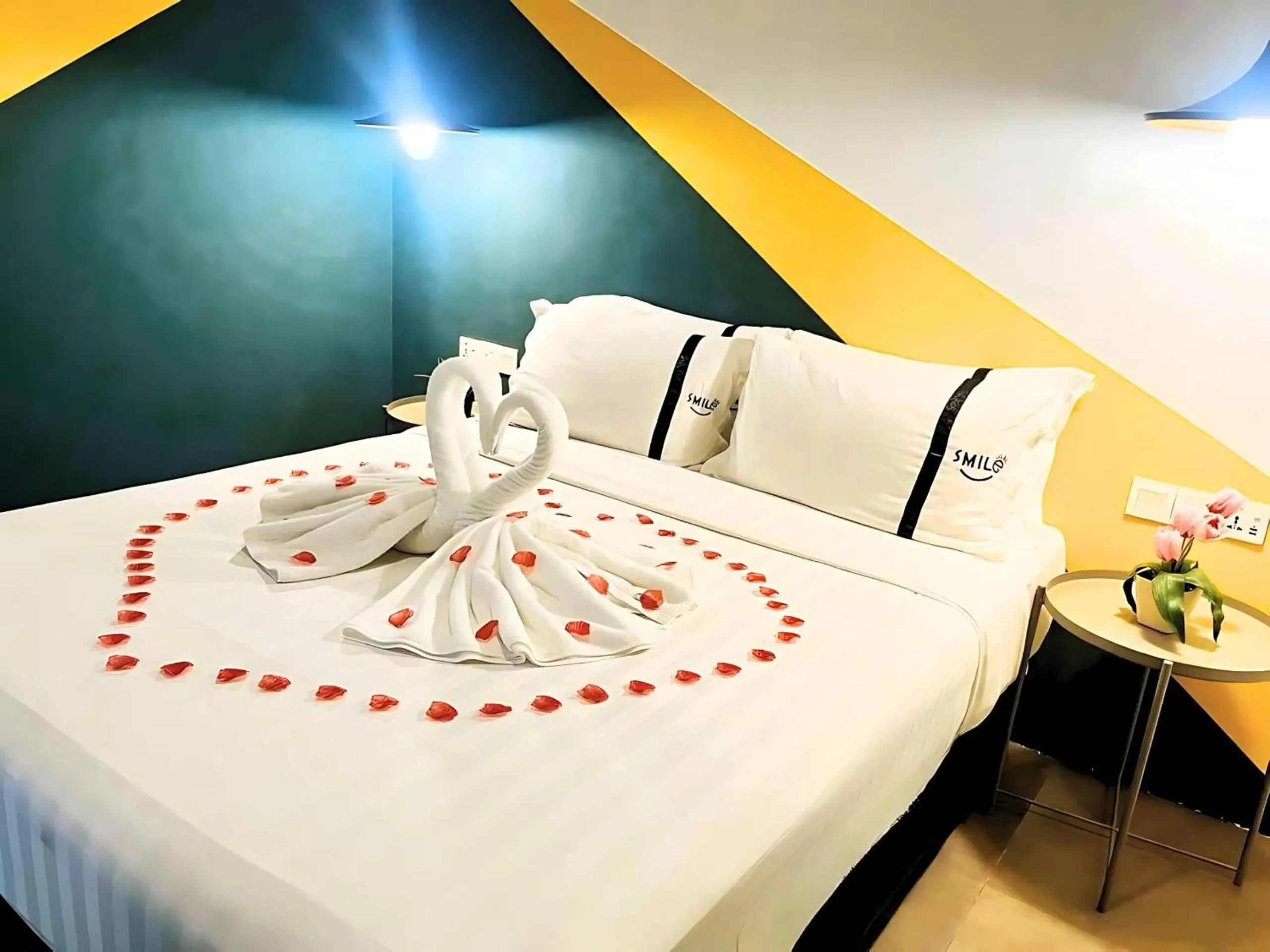 Bedroom, Bed in Smile Hotel Cheras Sri Permaisuri