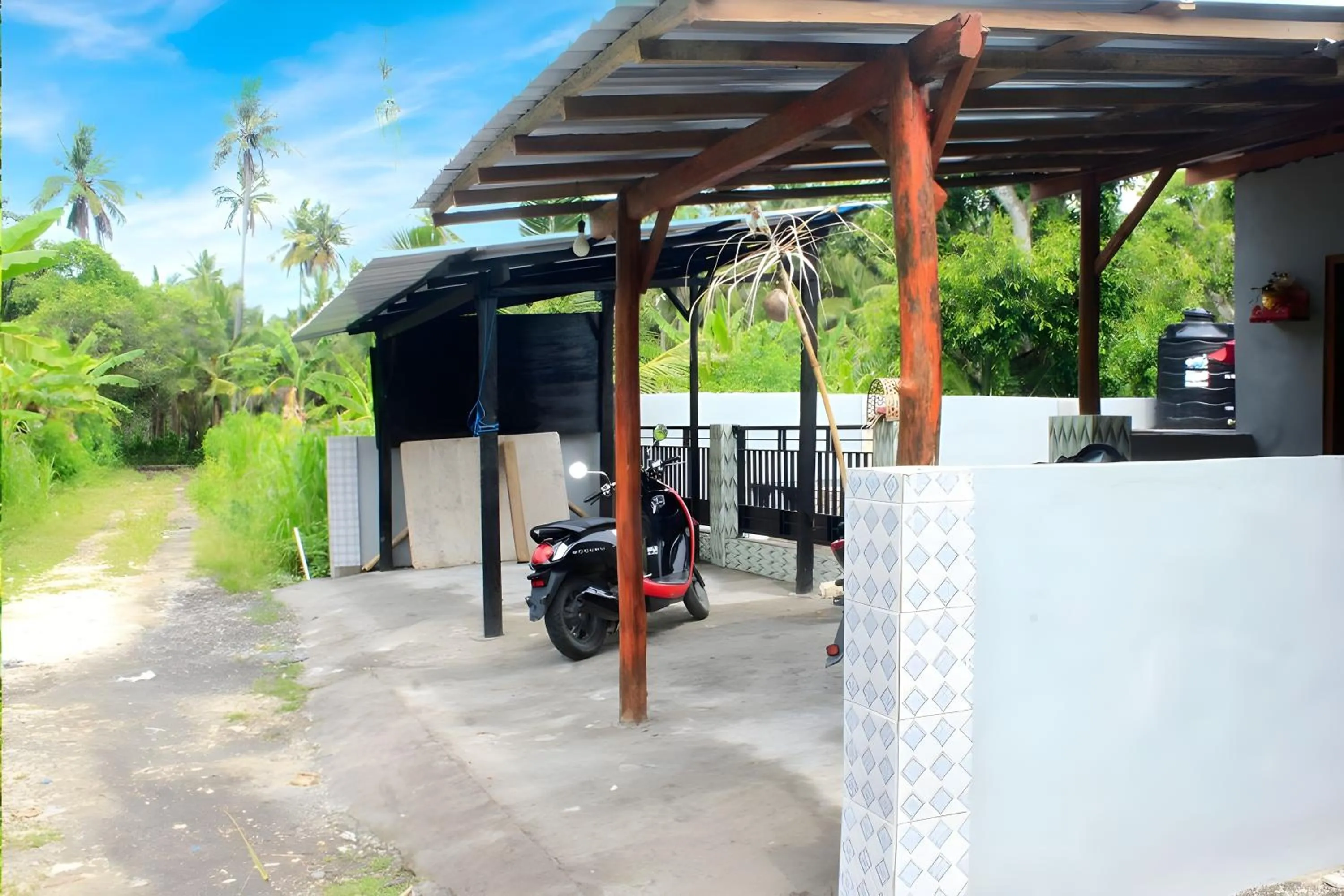 Parking in Sekar Kuning Villa