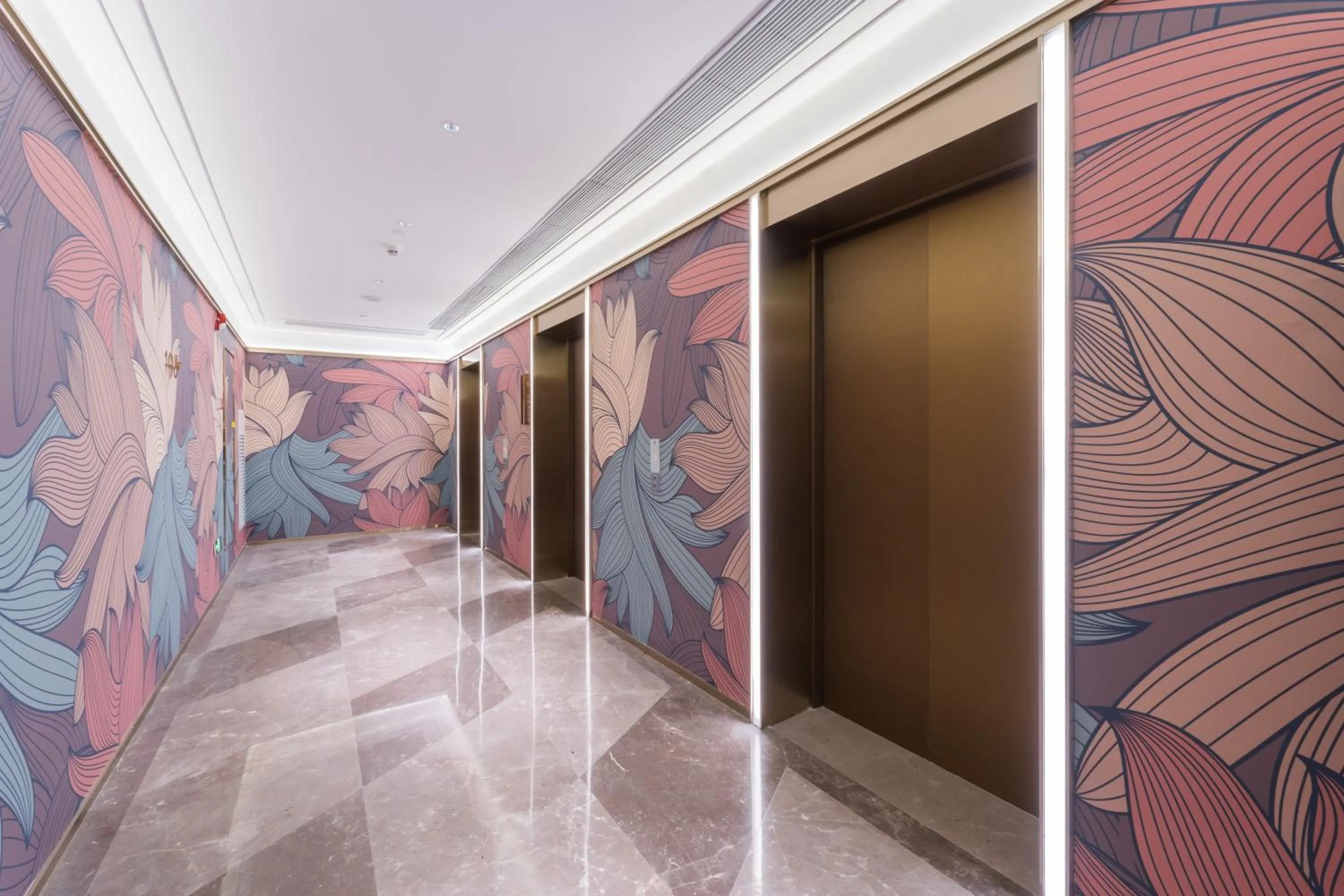 elevator in Manxin Hotel Guangzhou Baiyun Airport Branch