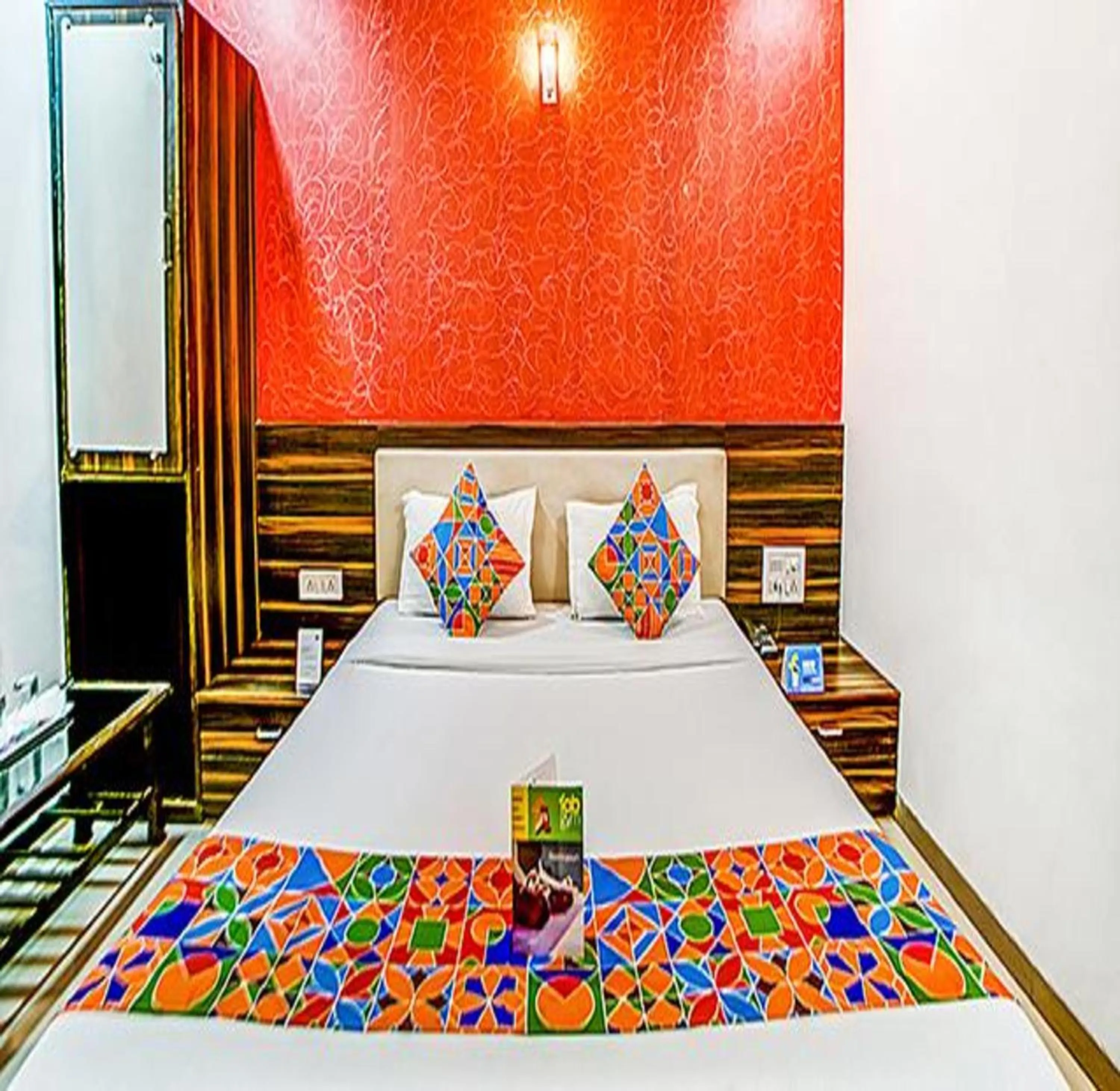 Bed in Via The Adore Palace - Nr Mumbai International Airport