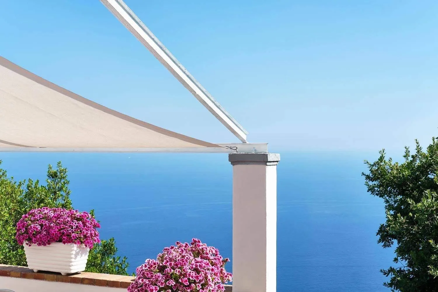 Natural landscape in Albergo Dipinto BaccoFurore