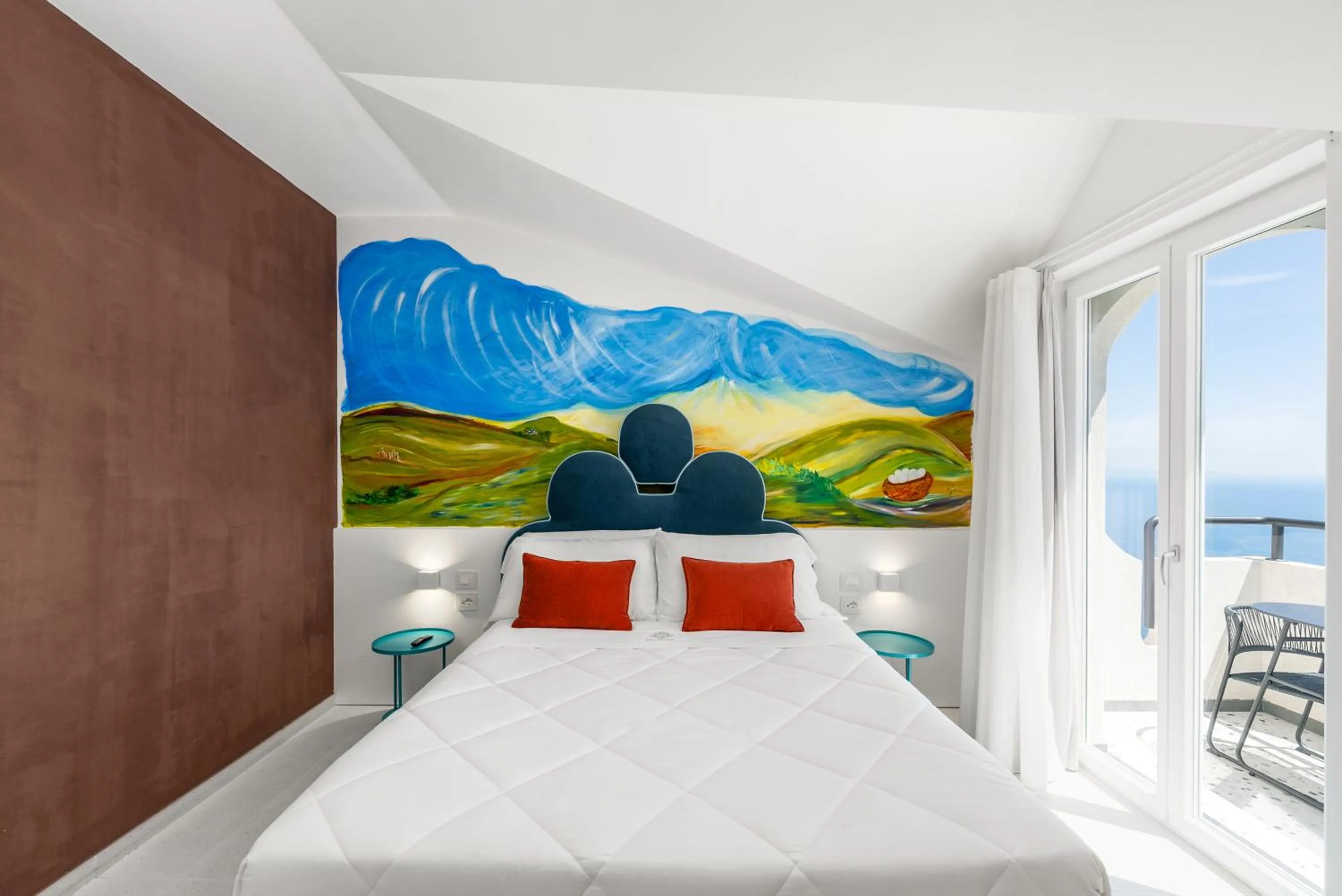 Bed in Albergo Dipinto BaccoFurore