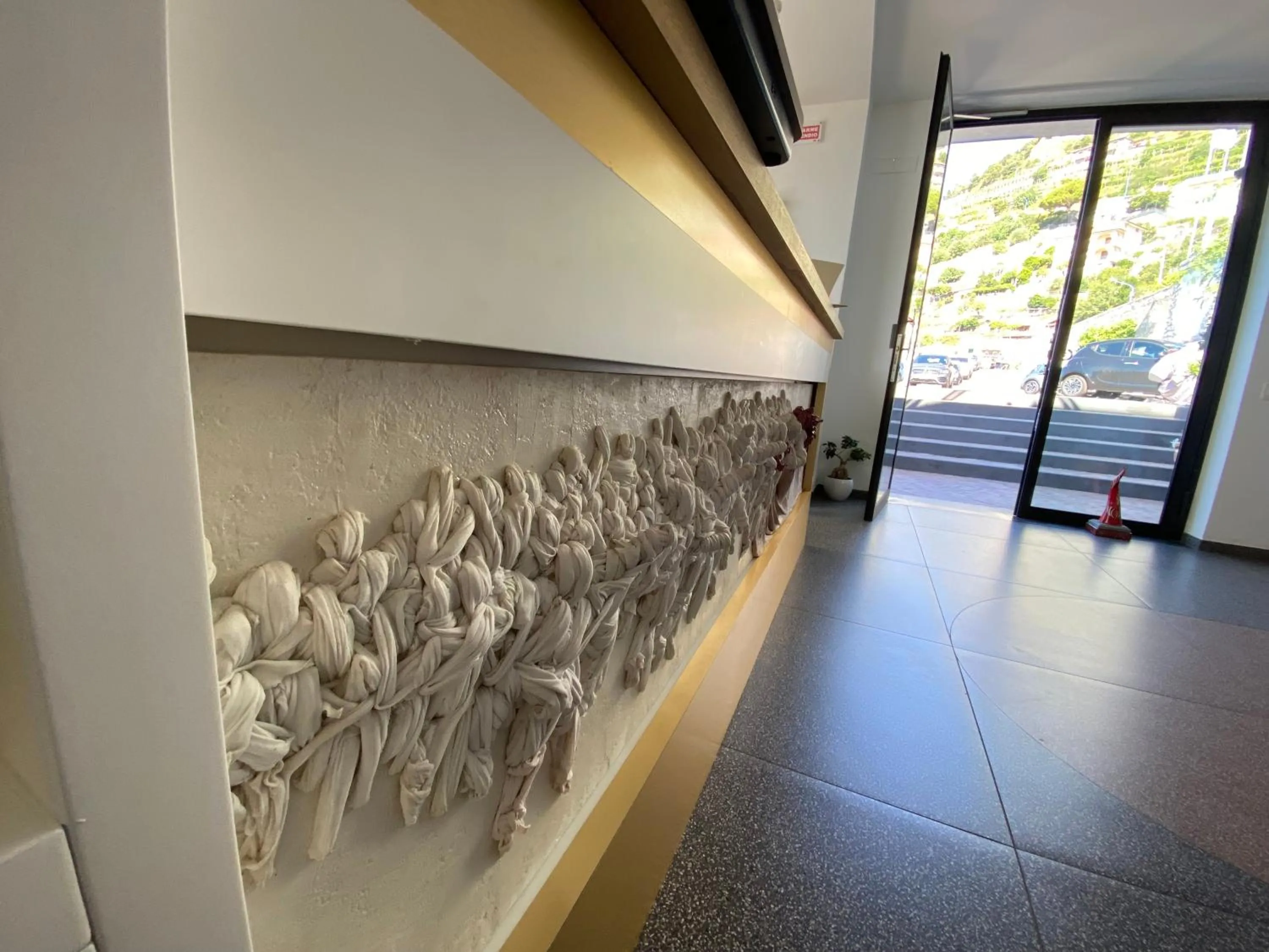 Lobby or reception in Albergo Dipinto BaccoFurore