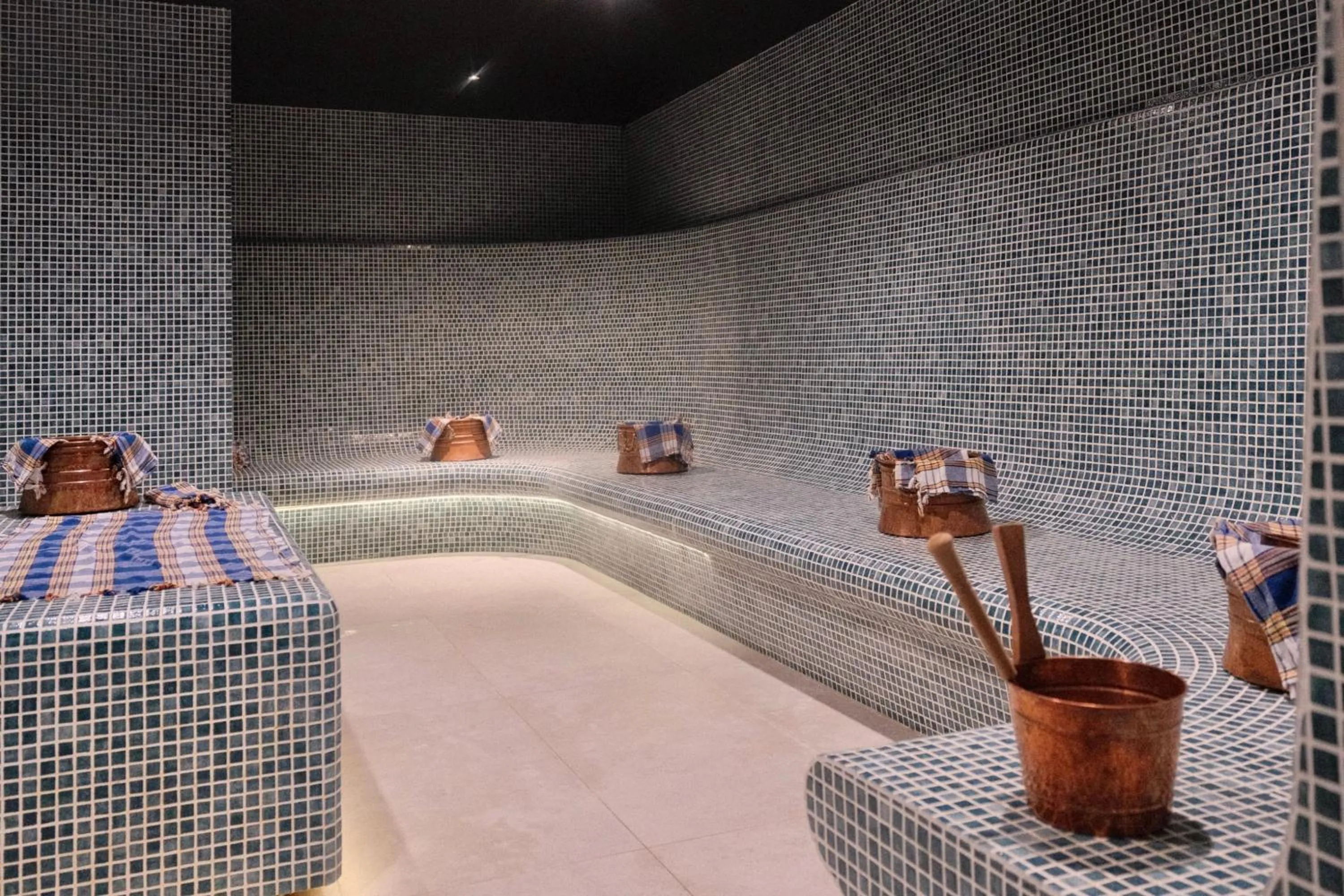 Spa and wellness centre/facilities in The Grandeur Hotel