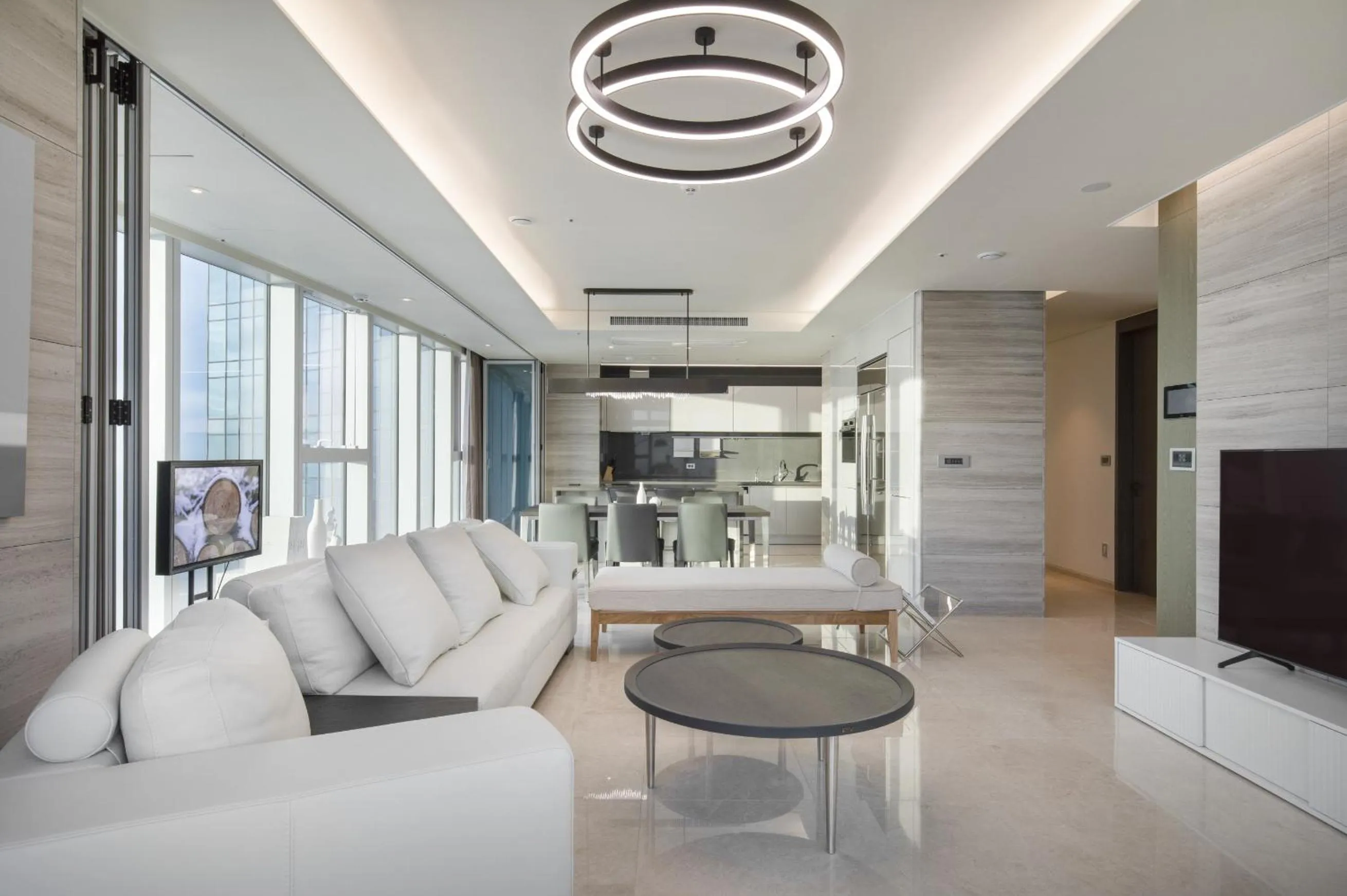 LCT Residence Y collection