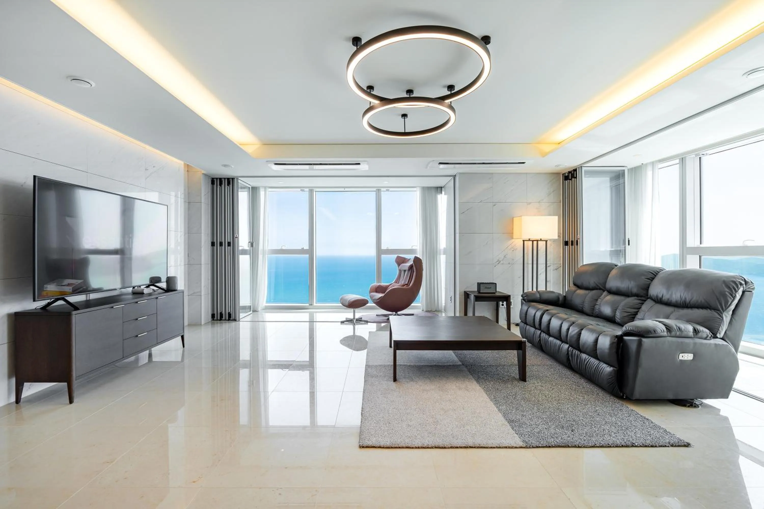 LCT Residence Y collection