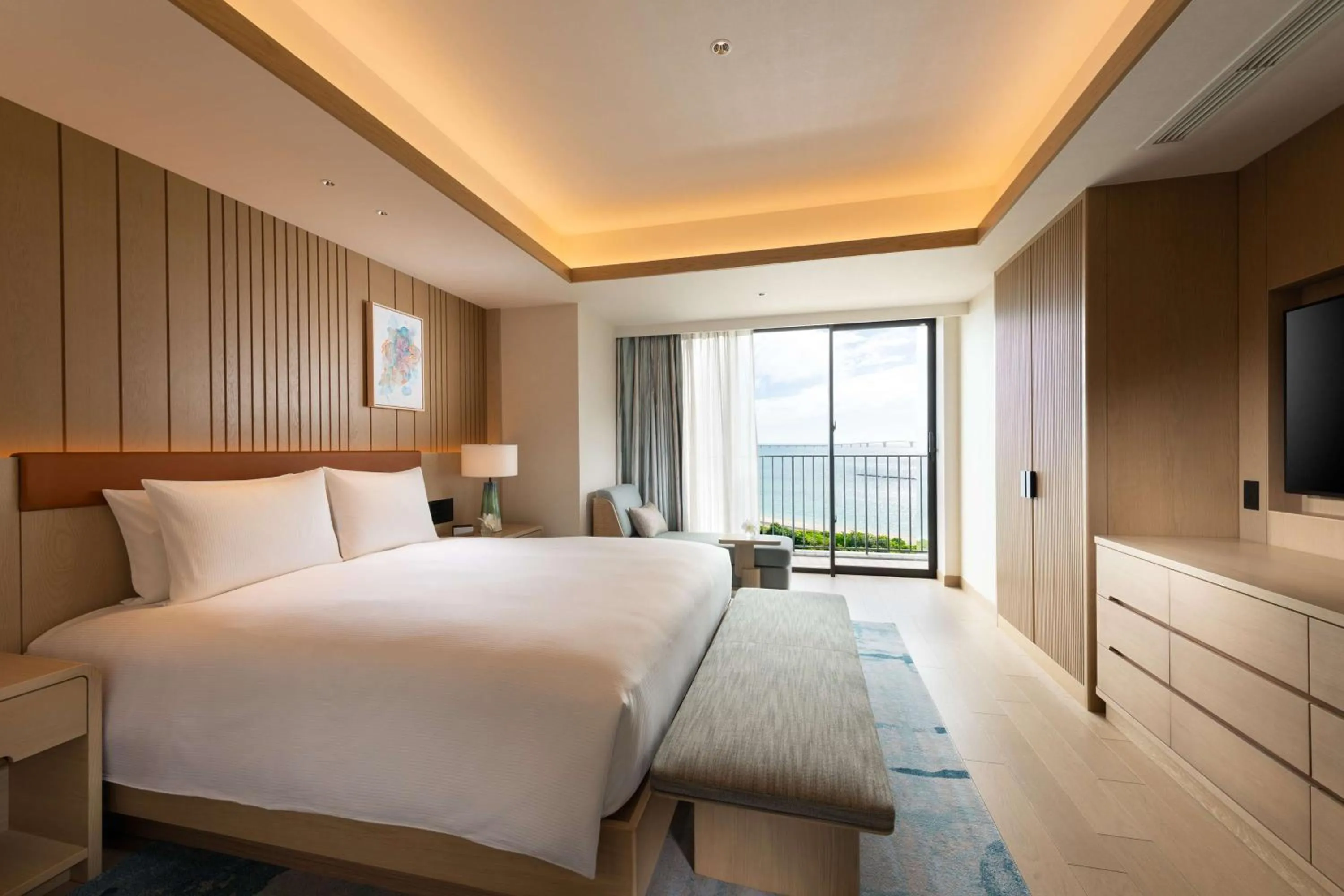 Bed in Hilton Okinawa Miyako Island Resort