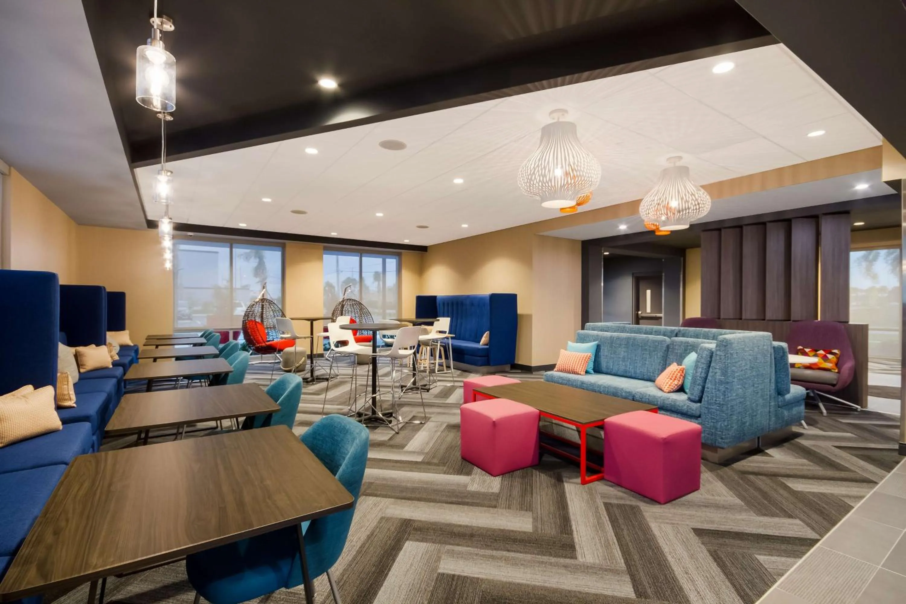 Breakfast in Tru By Hilton Destin