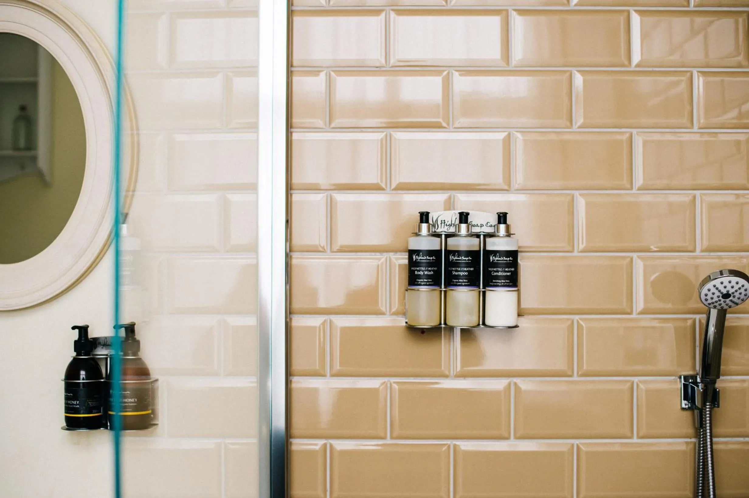 Shower in The George Hotel
