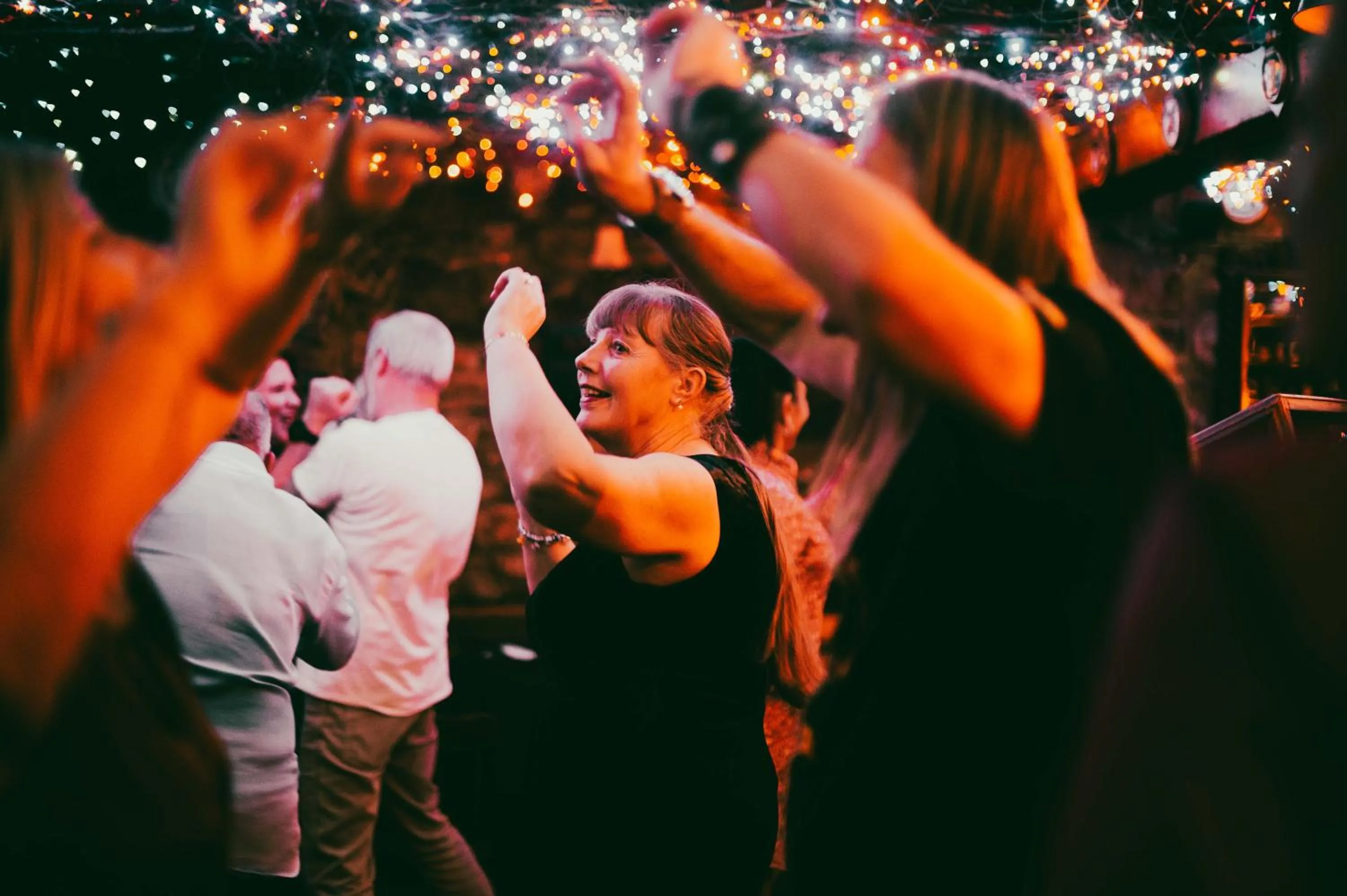 Evening entertainment in The George Hotel