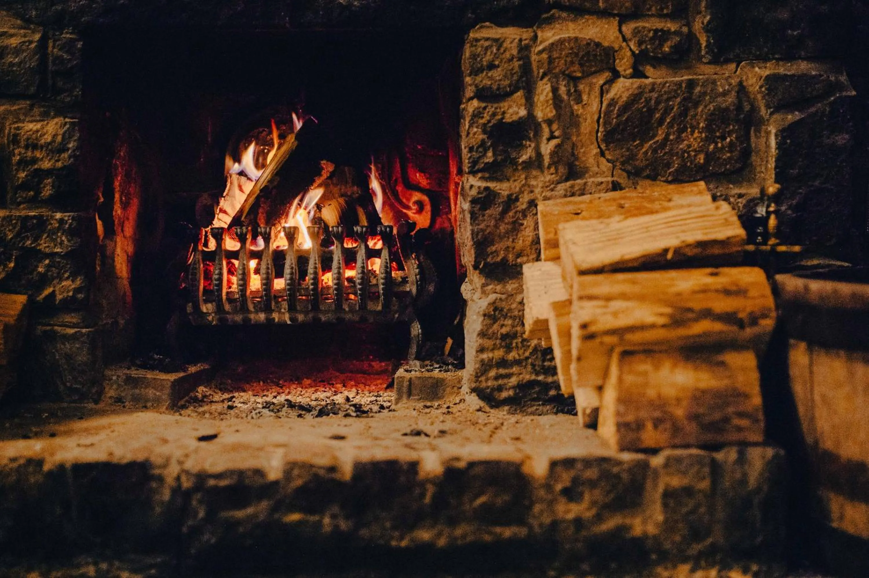 Restaurant/places to eat in The George Hotel