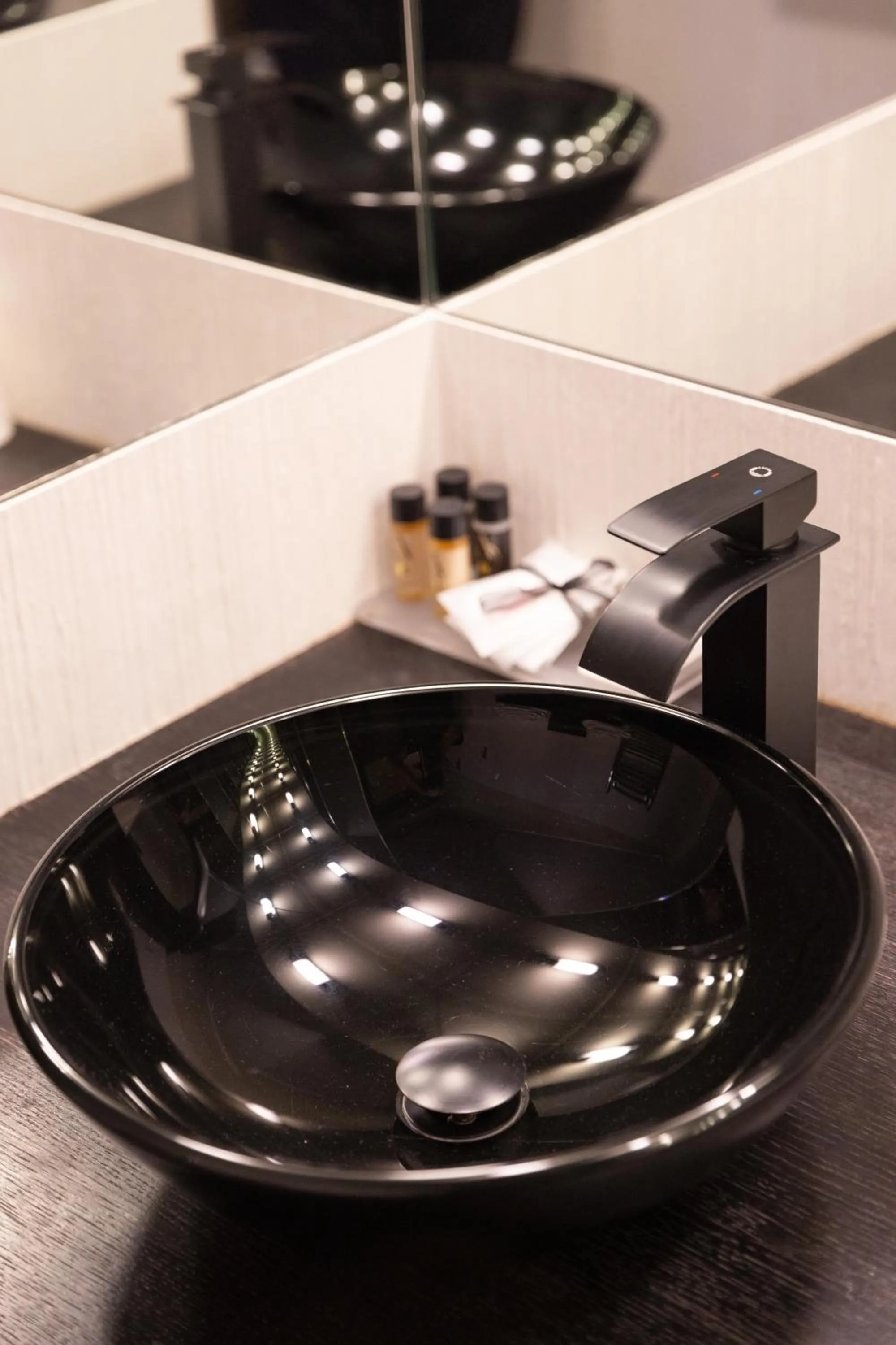 Decorative detail in Suite Dreams Montecatini