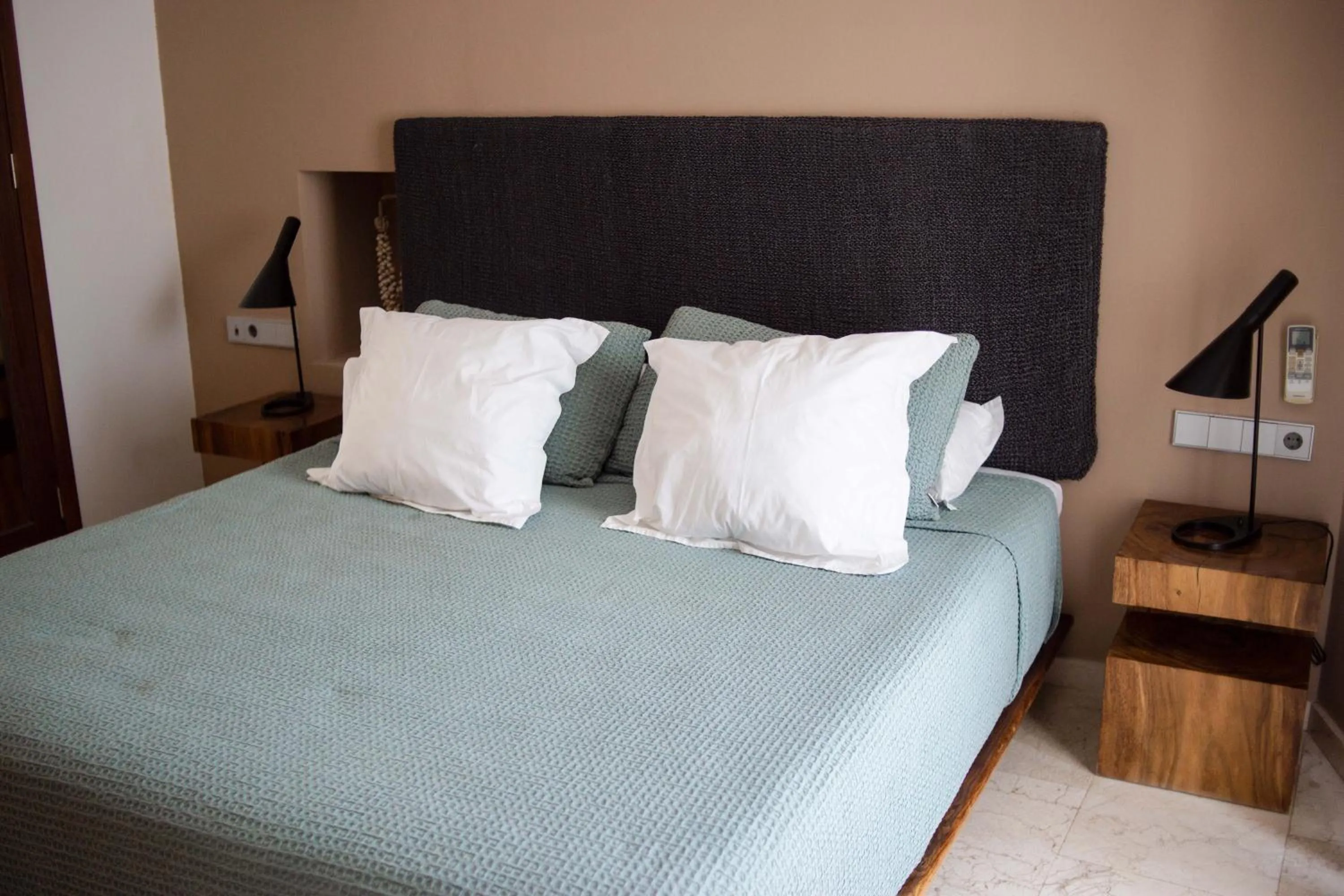 Bed in The Giri Residence