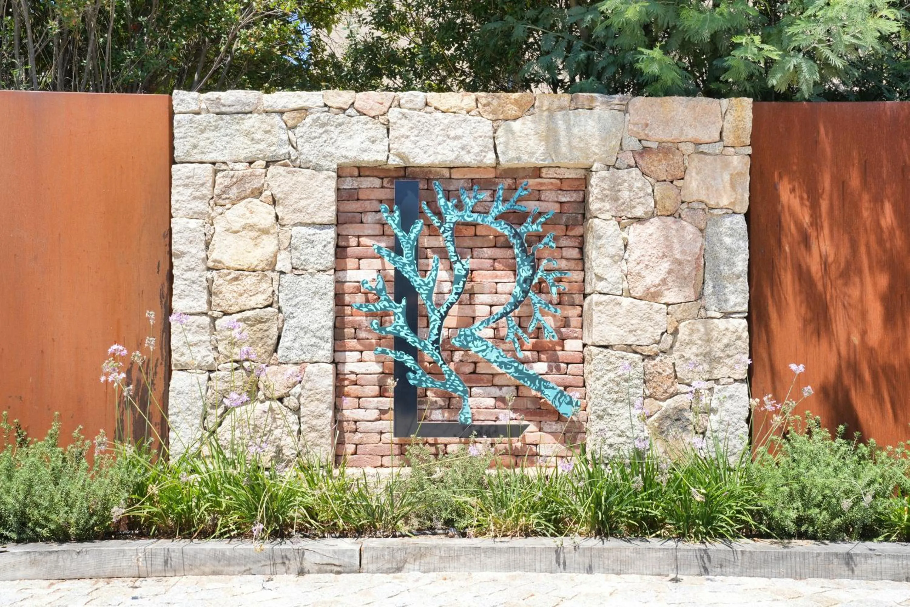 Garden in Les Regalia Hôtel & Spa