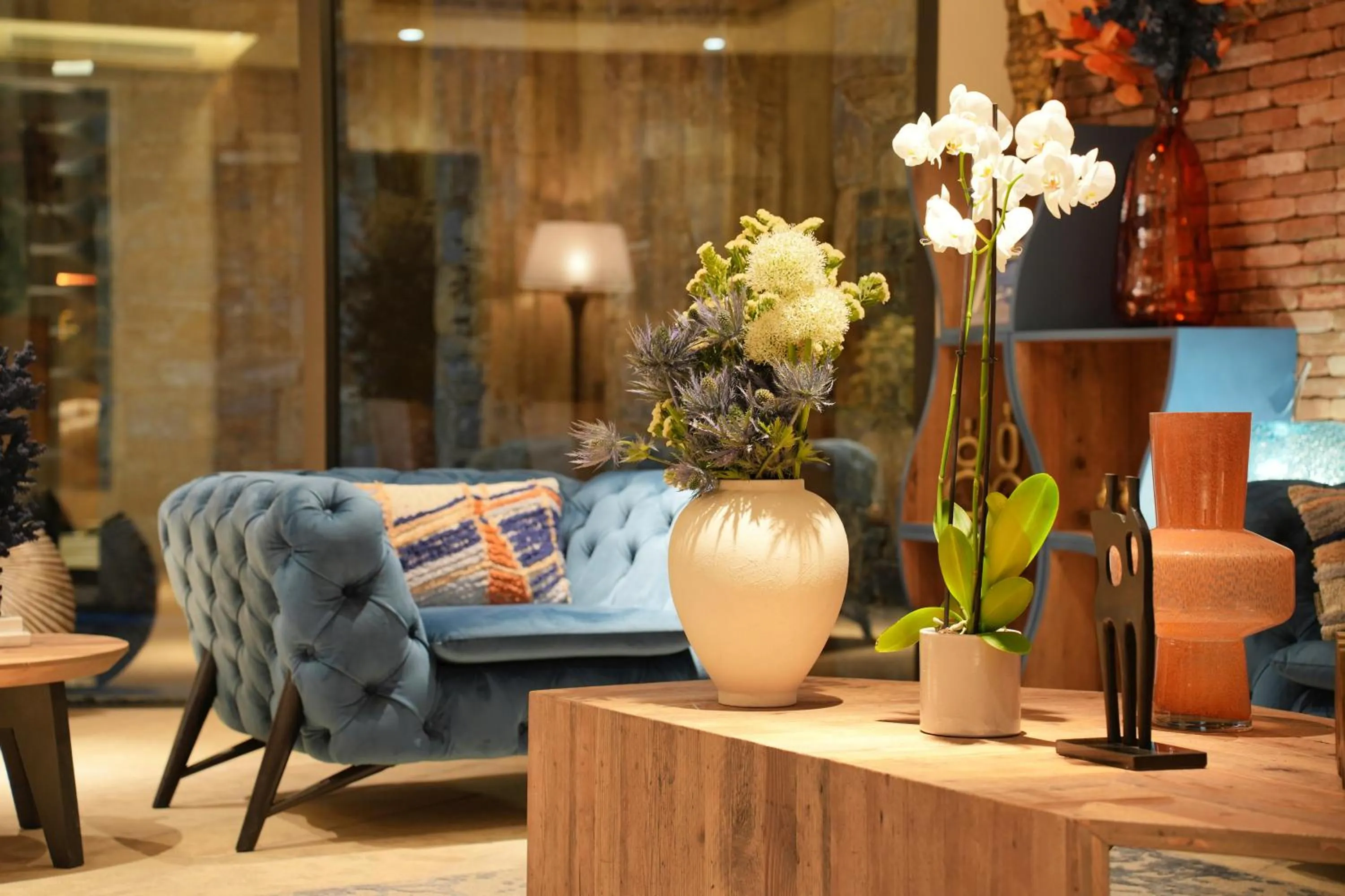 Lobby or reception in Les Regalia Hôtel & Spa