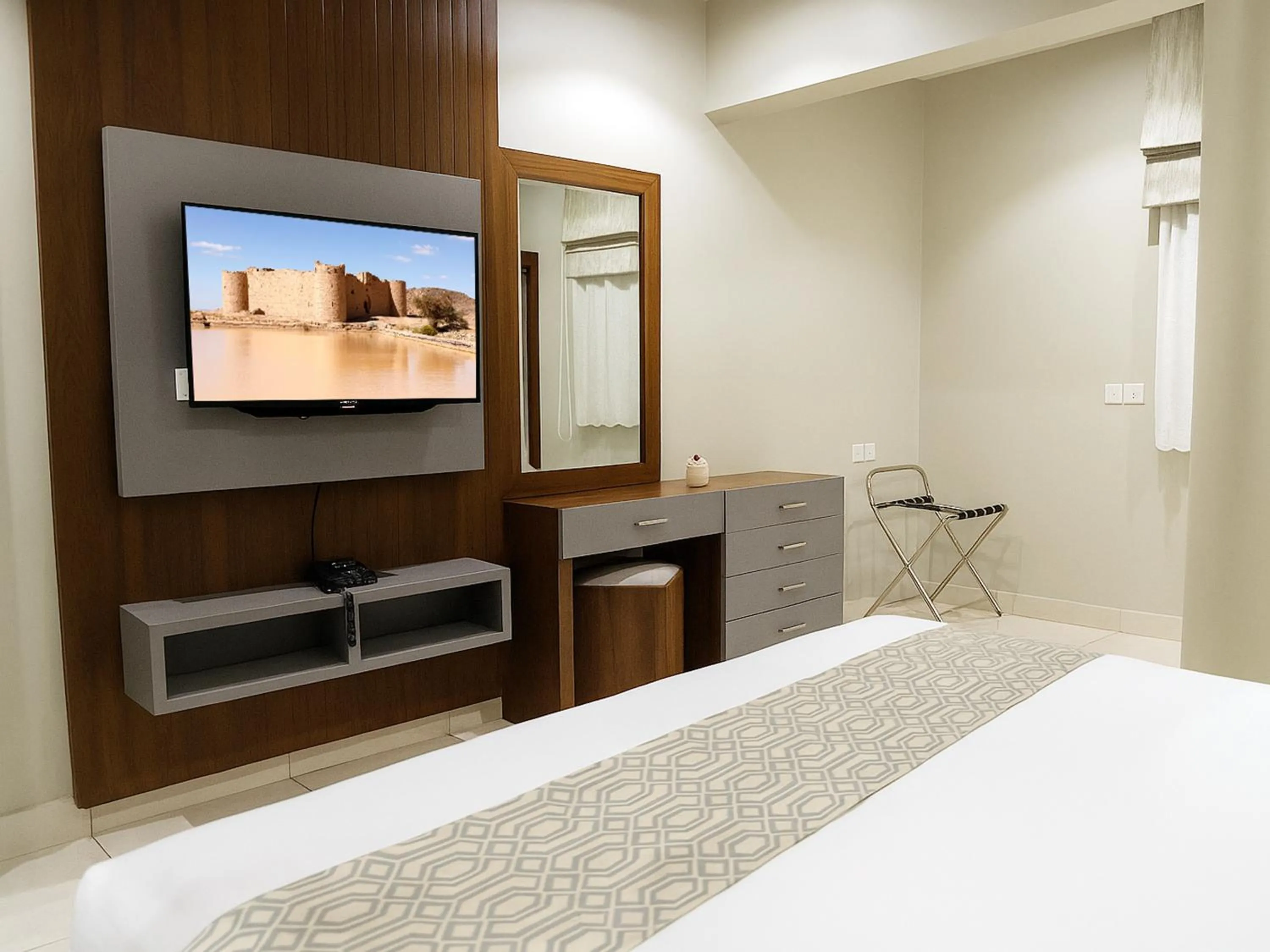 Bed in Al Alamein Suites
