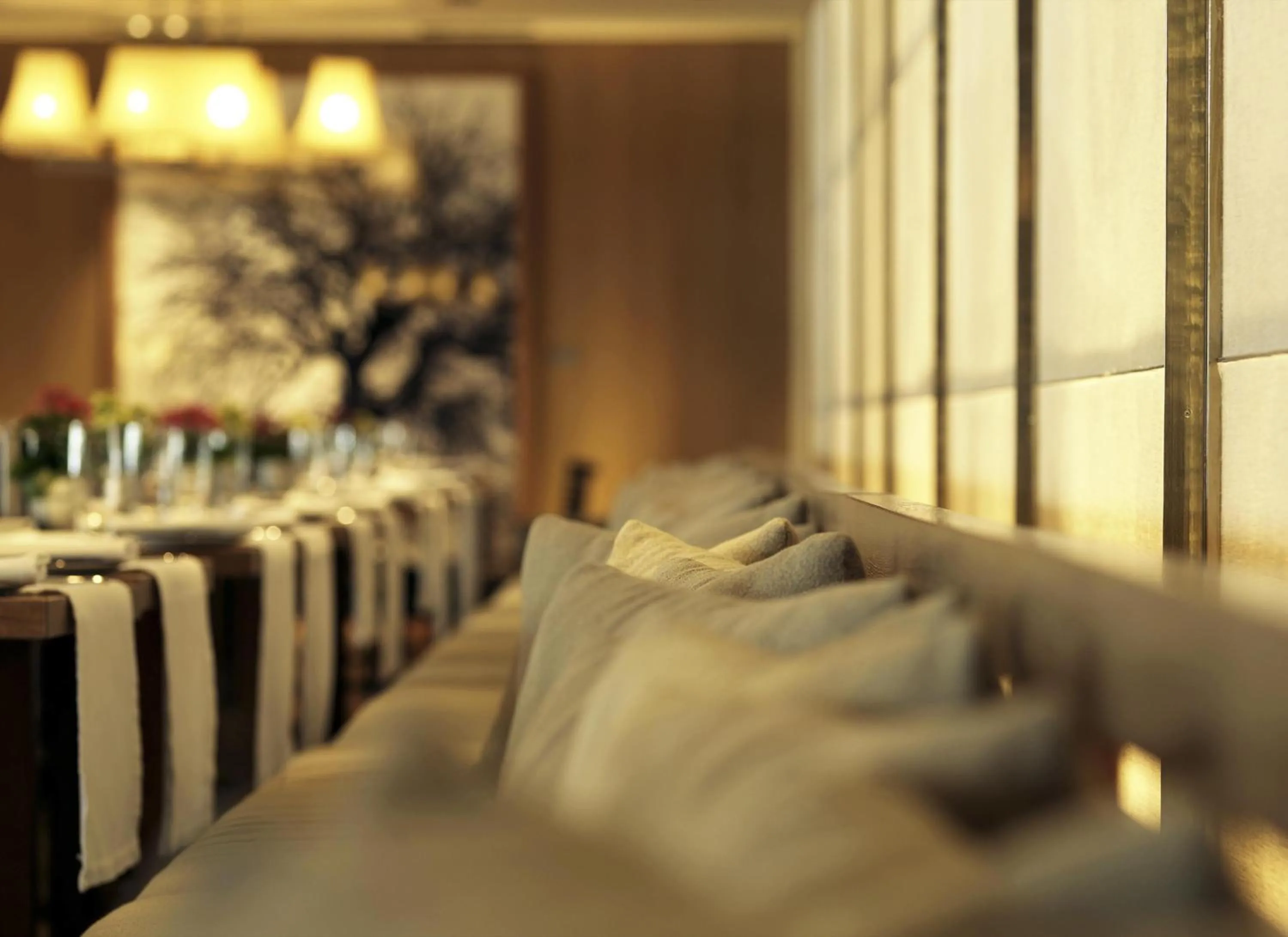 Restaurant/places to eat in Athenaeum Intercontinental by IHG