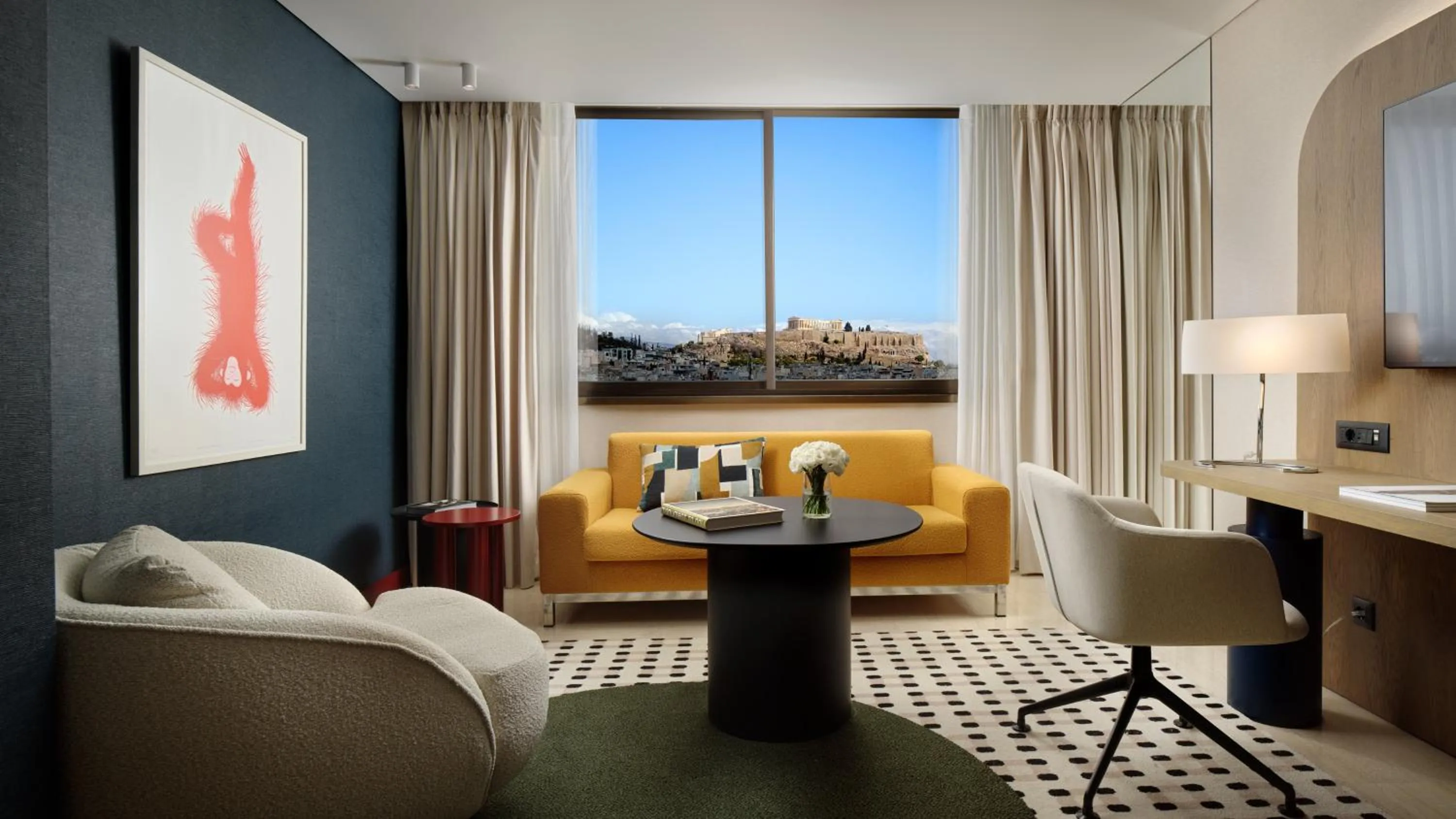 Photo of the whole room in Athenaeum Intercontinental by IHG