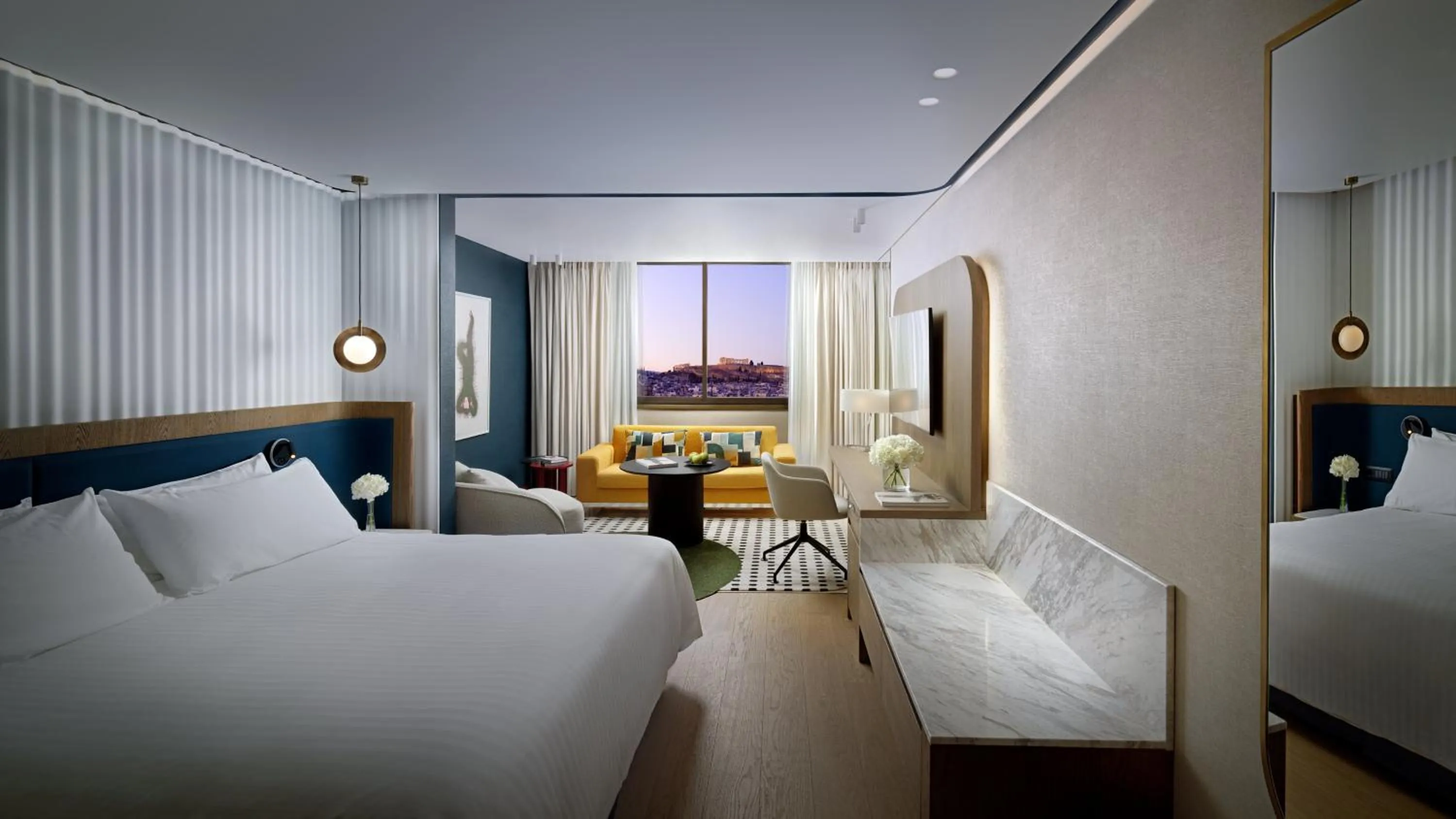 Photo of the whole room, Bed in Athenaeum Intercontinental by IHG