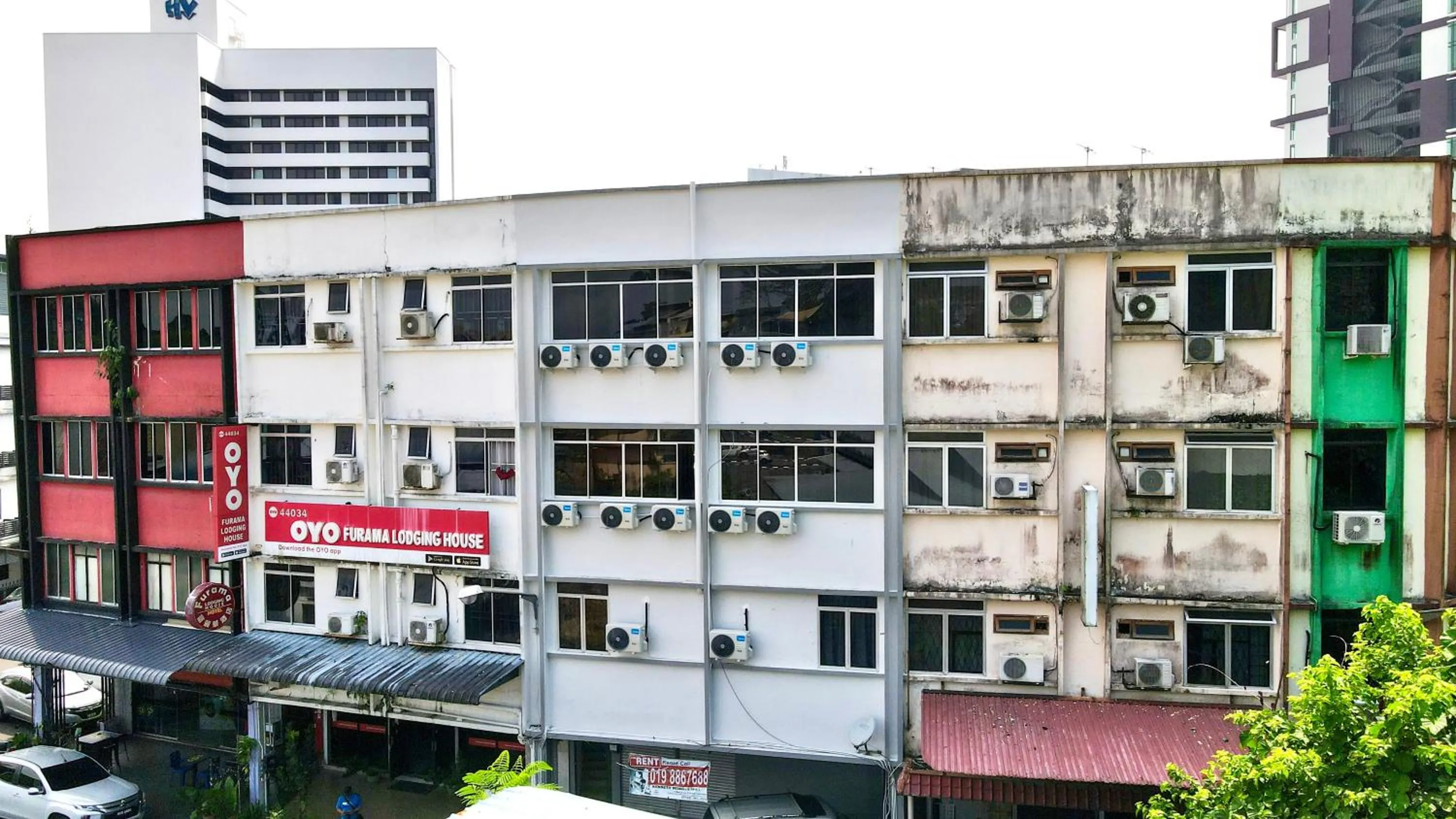 Property building in Swanling Kuching