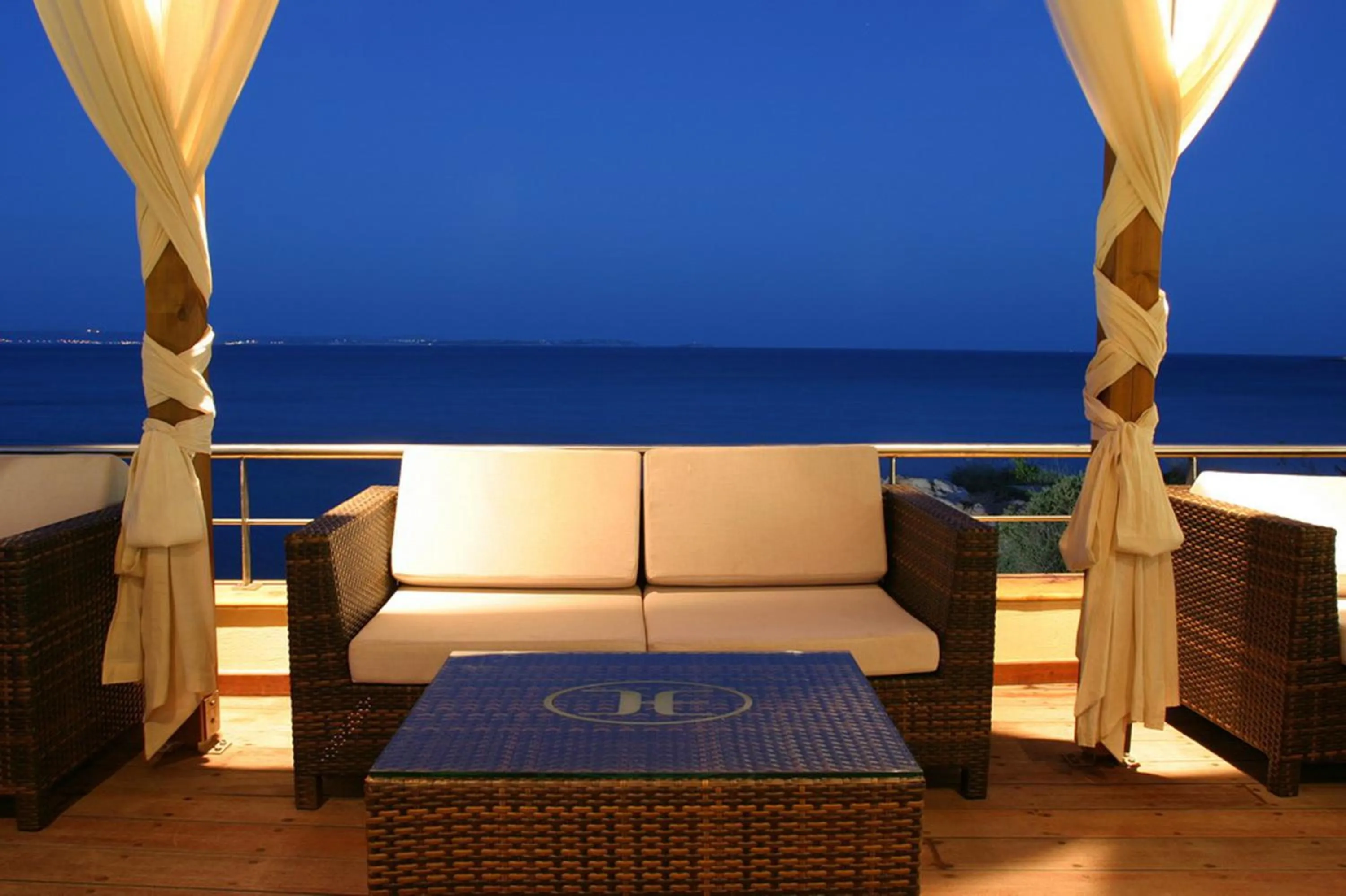 Lounge or bar in Erytha Hotel & Resort Chios