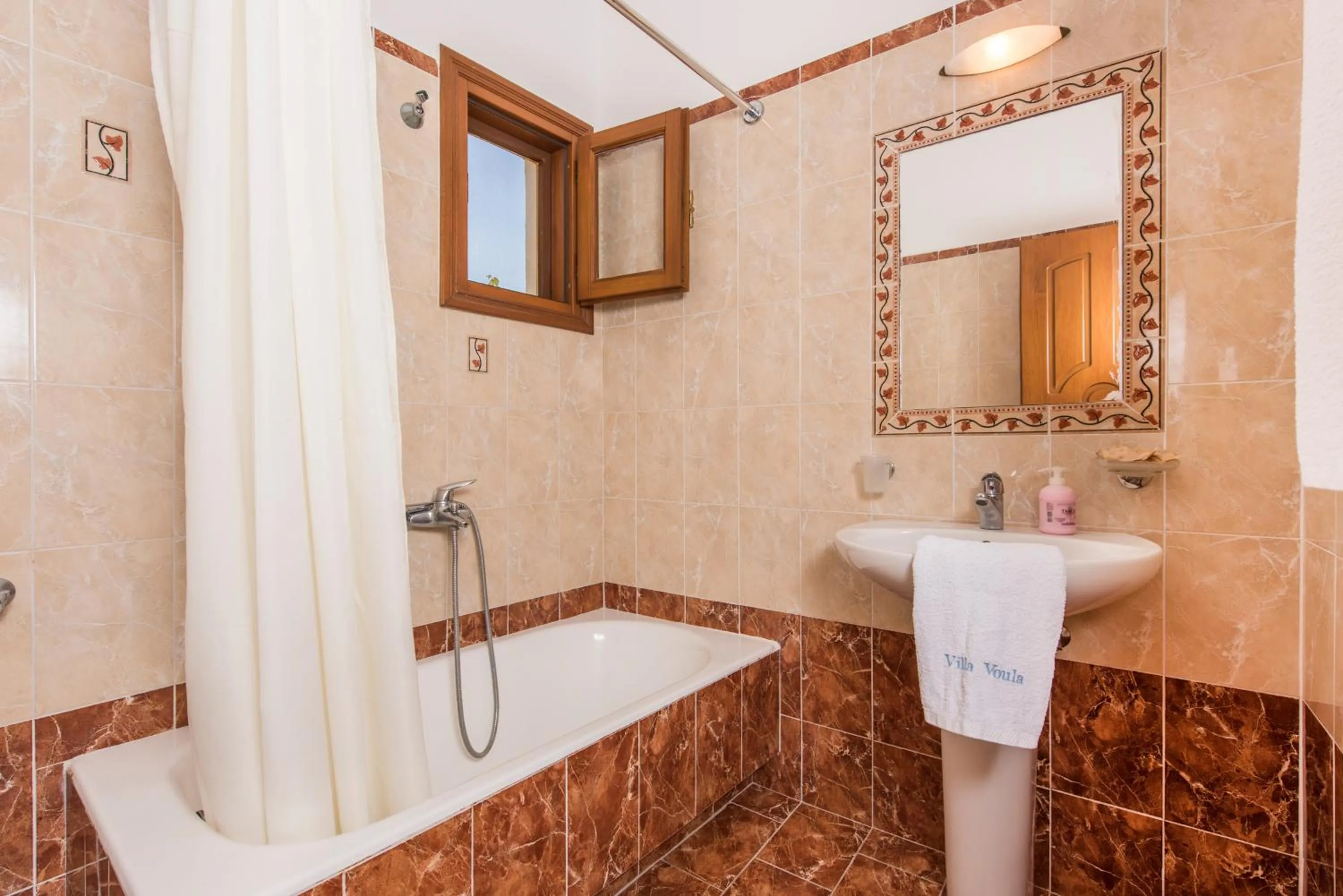 Toilet in Villa Voula