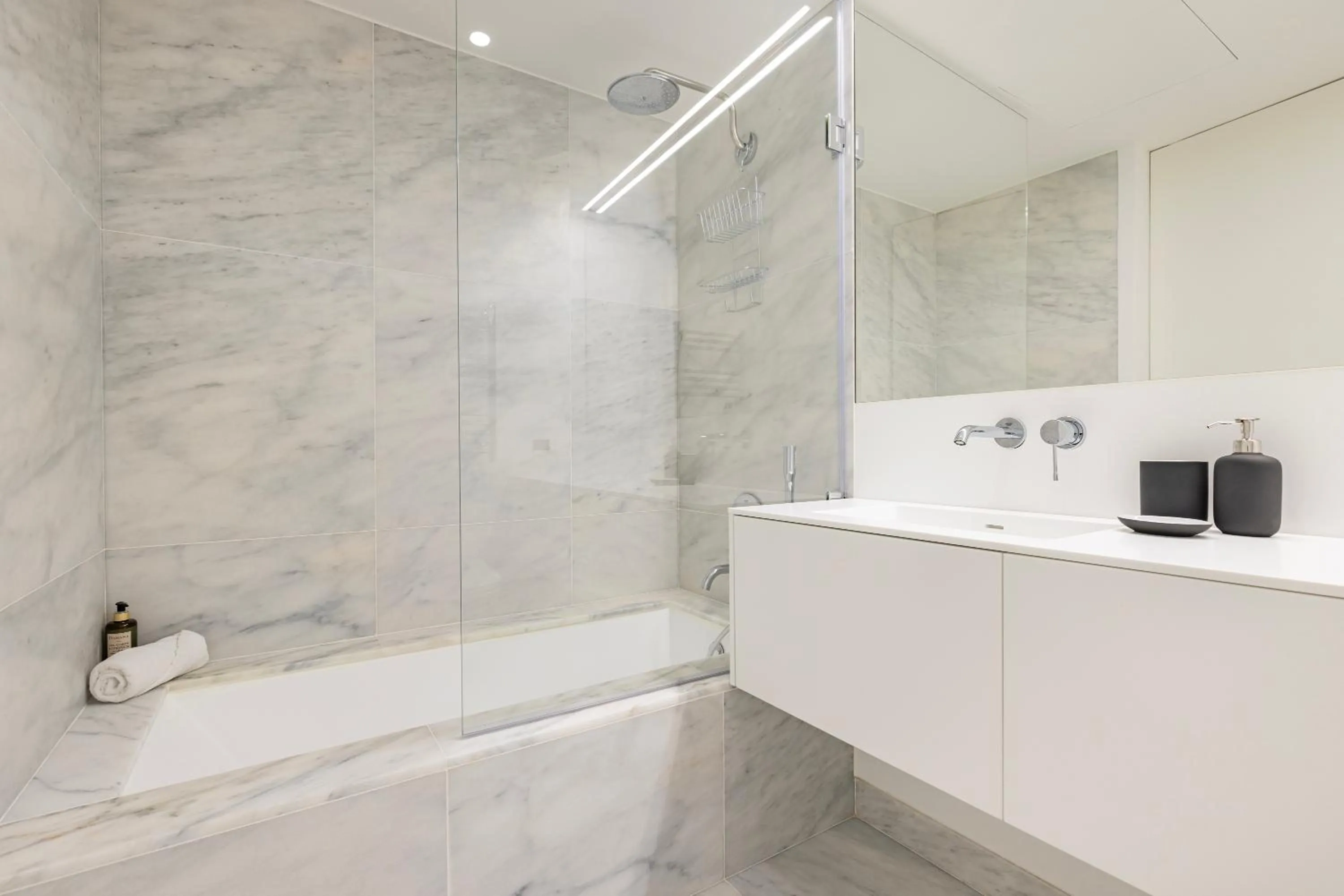 Bathroom in Unique Belém 1BDR Apartment by LovelyStay