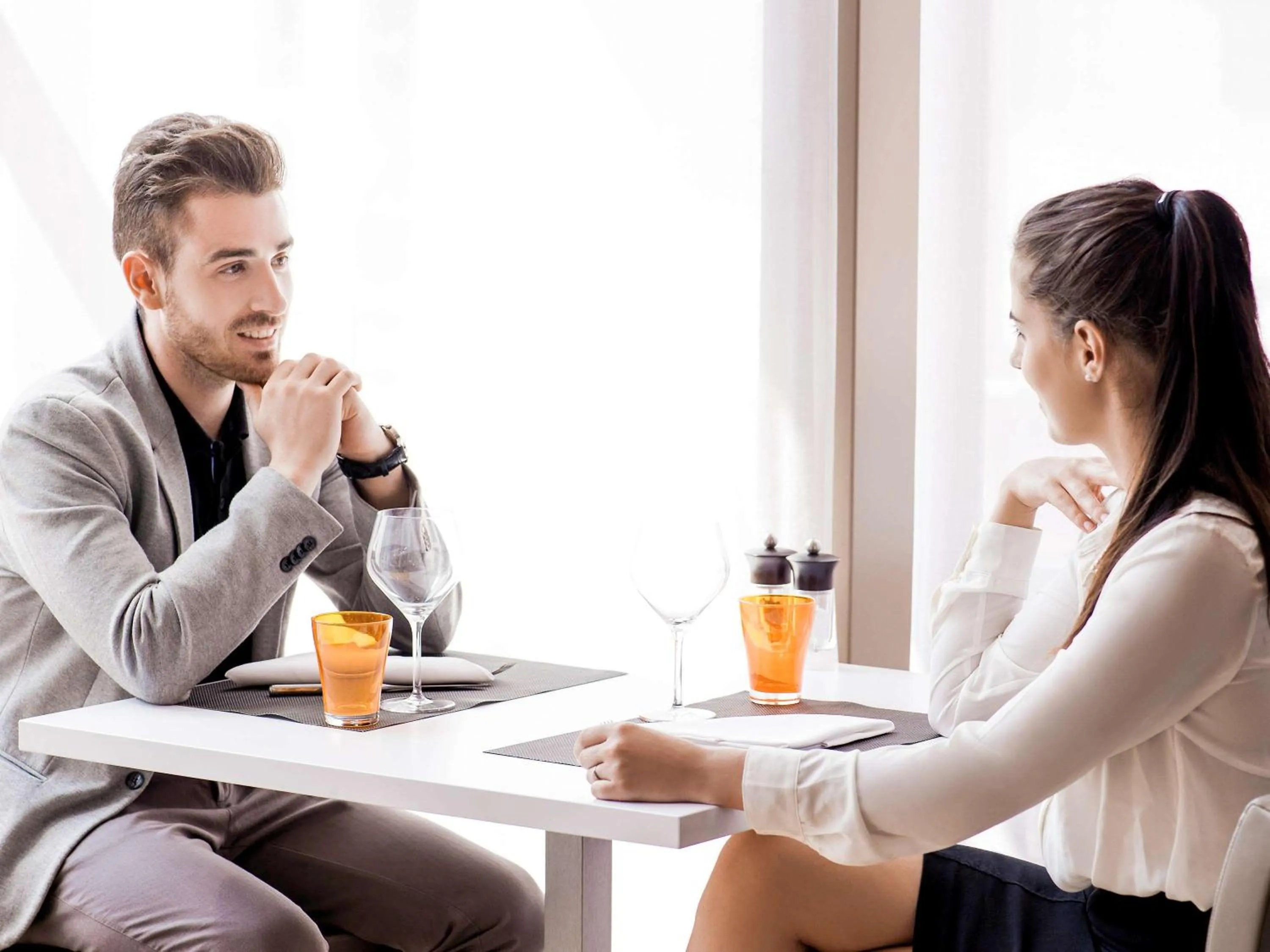 Restaurant/places to eat in Novotel Athens