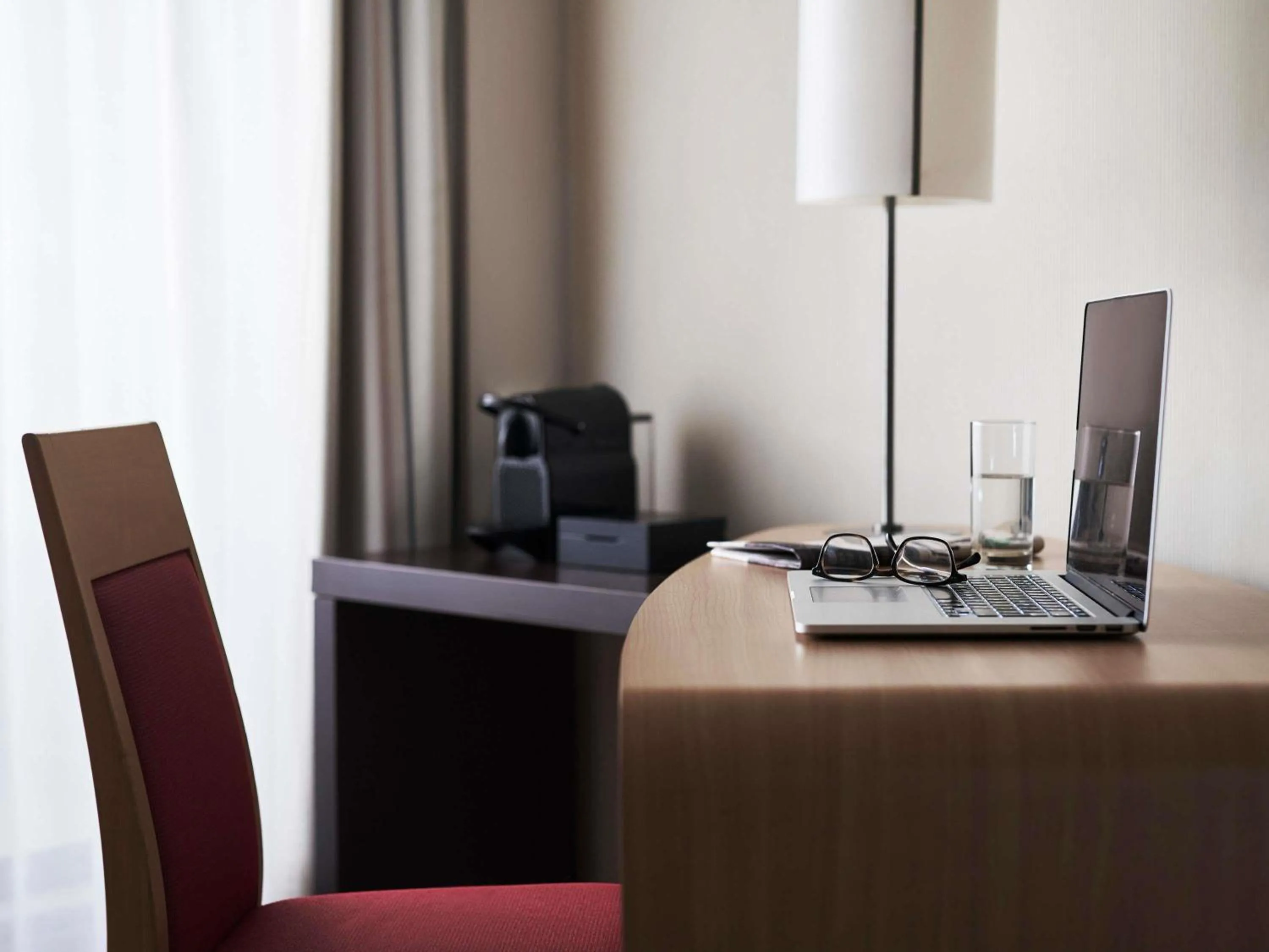 Bedroom in Novotel Athens