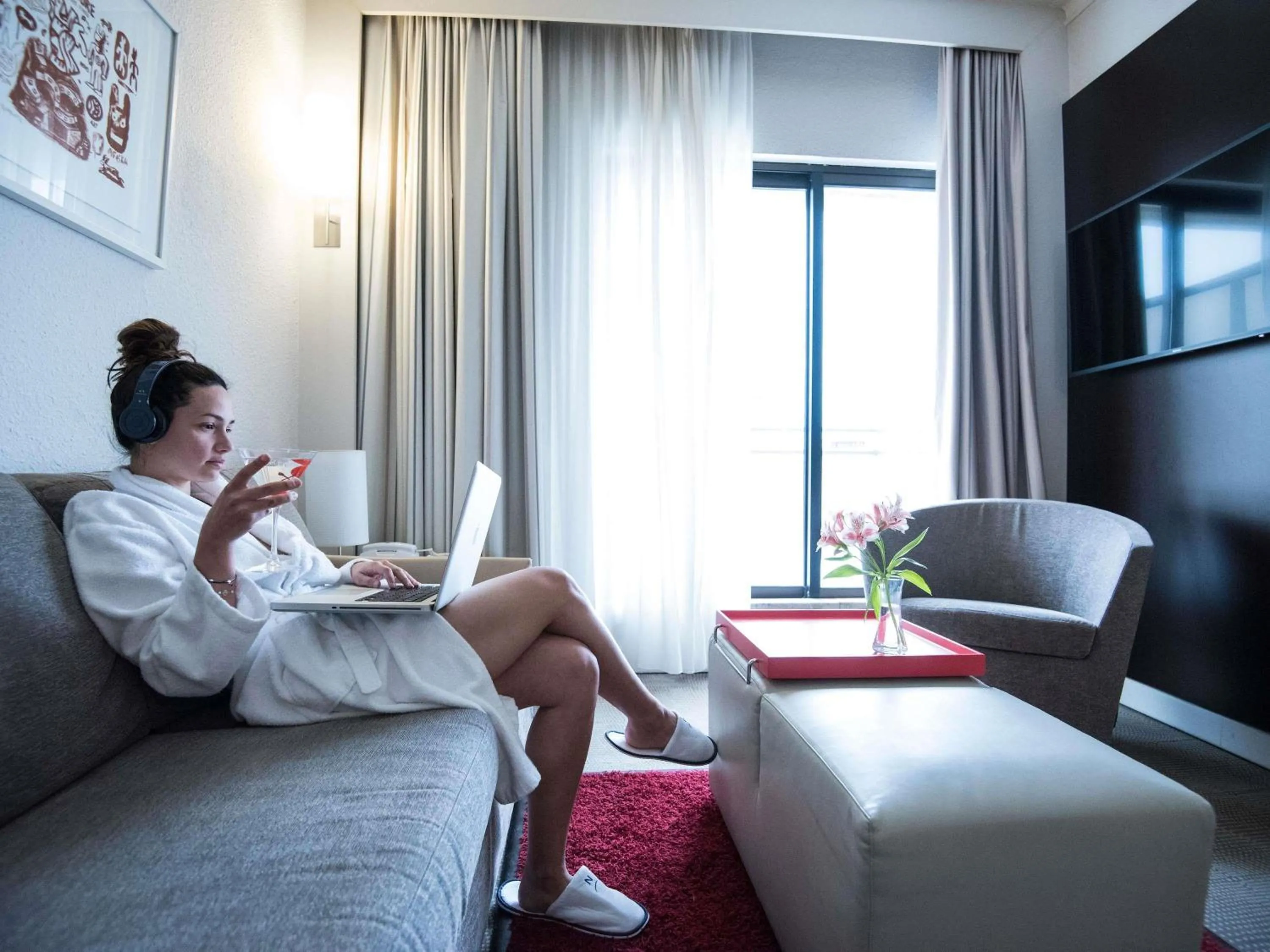 Bedroom in Novotel Athens