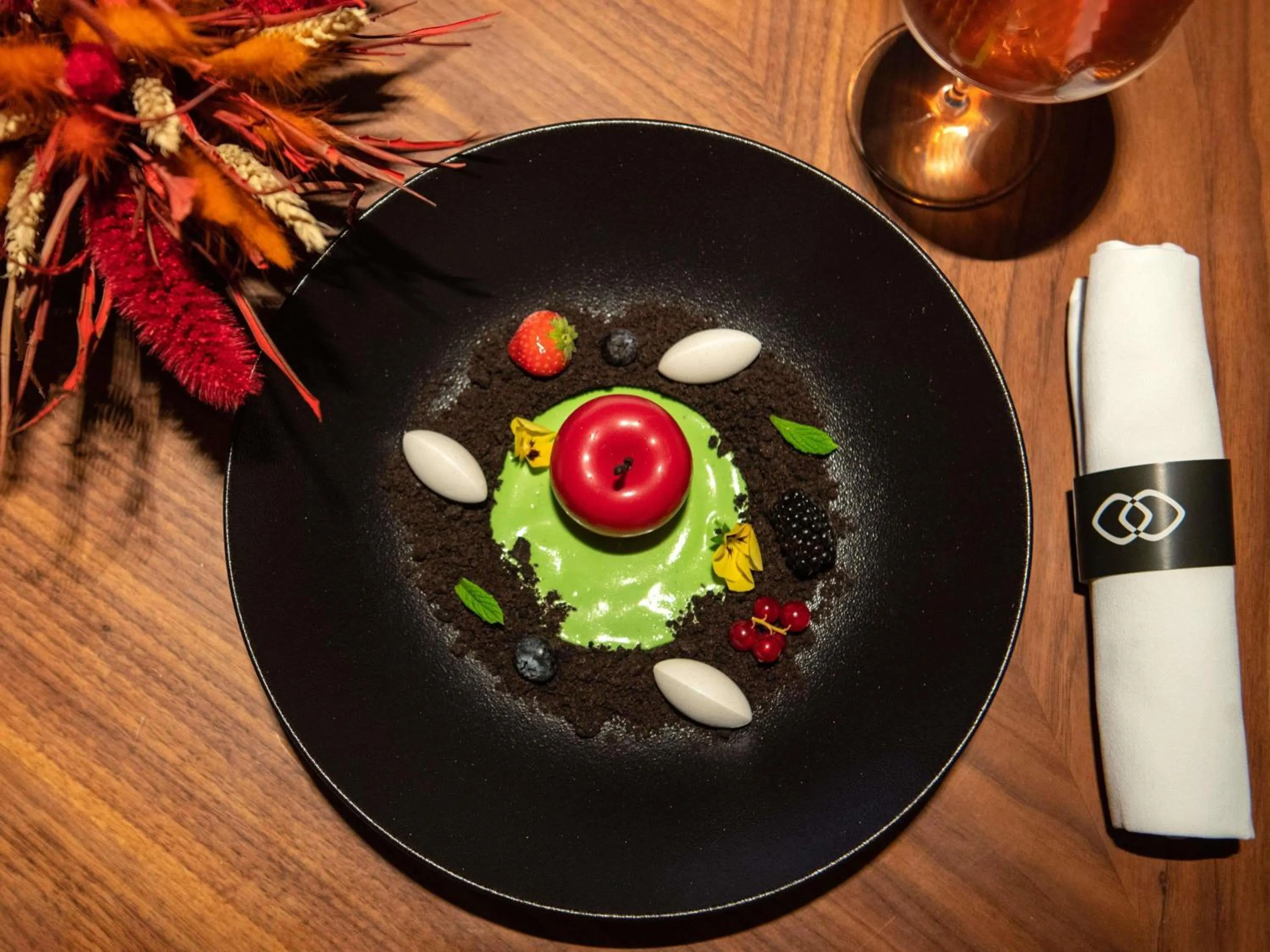 Restaurant/places to eat in Sofitel Athens Airport