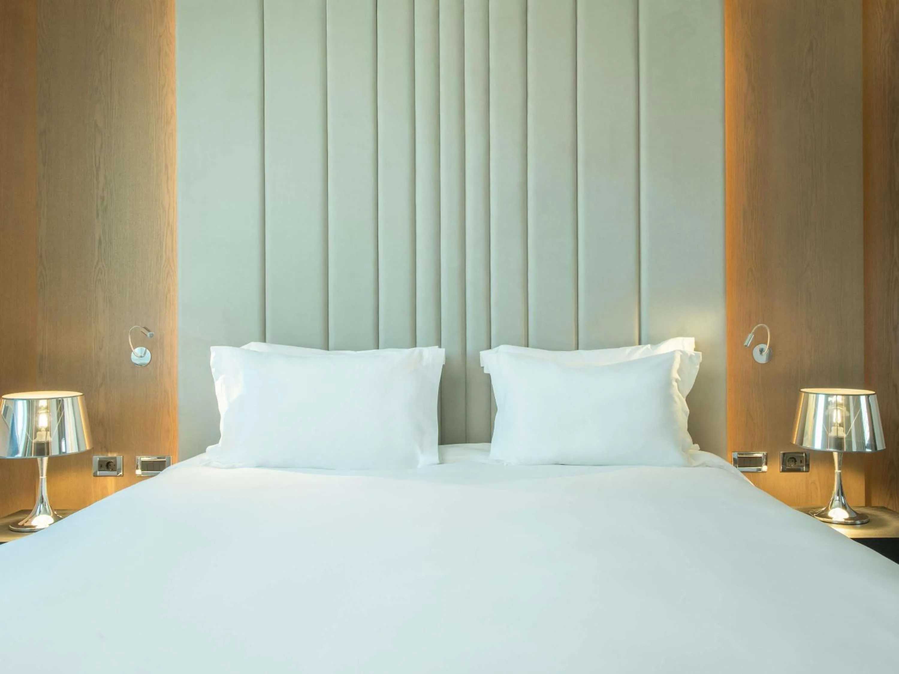 Bedroom, Bed in Sofitel Athens Airport