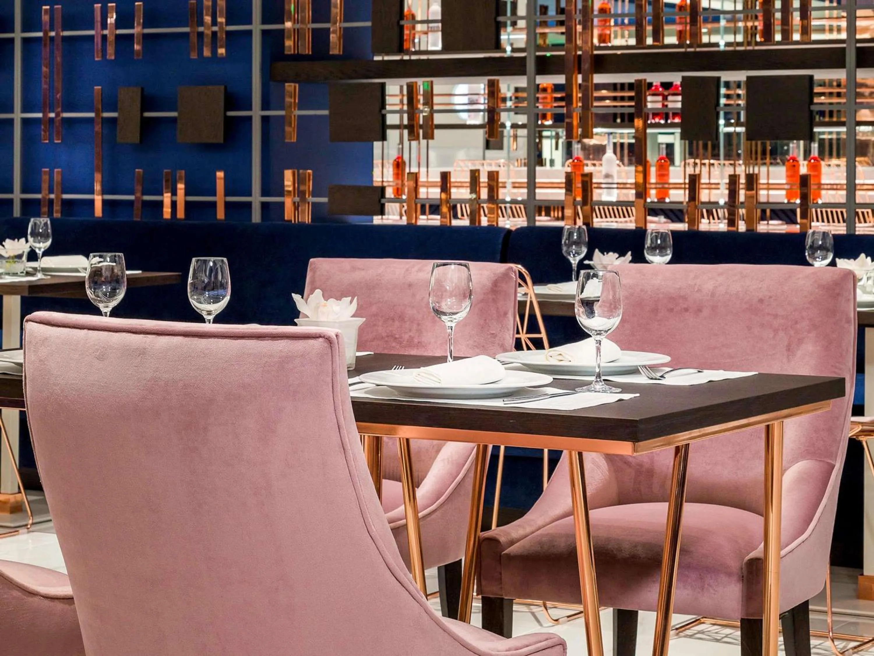 Restaurant/places to eat in Sofitel Athens Airport